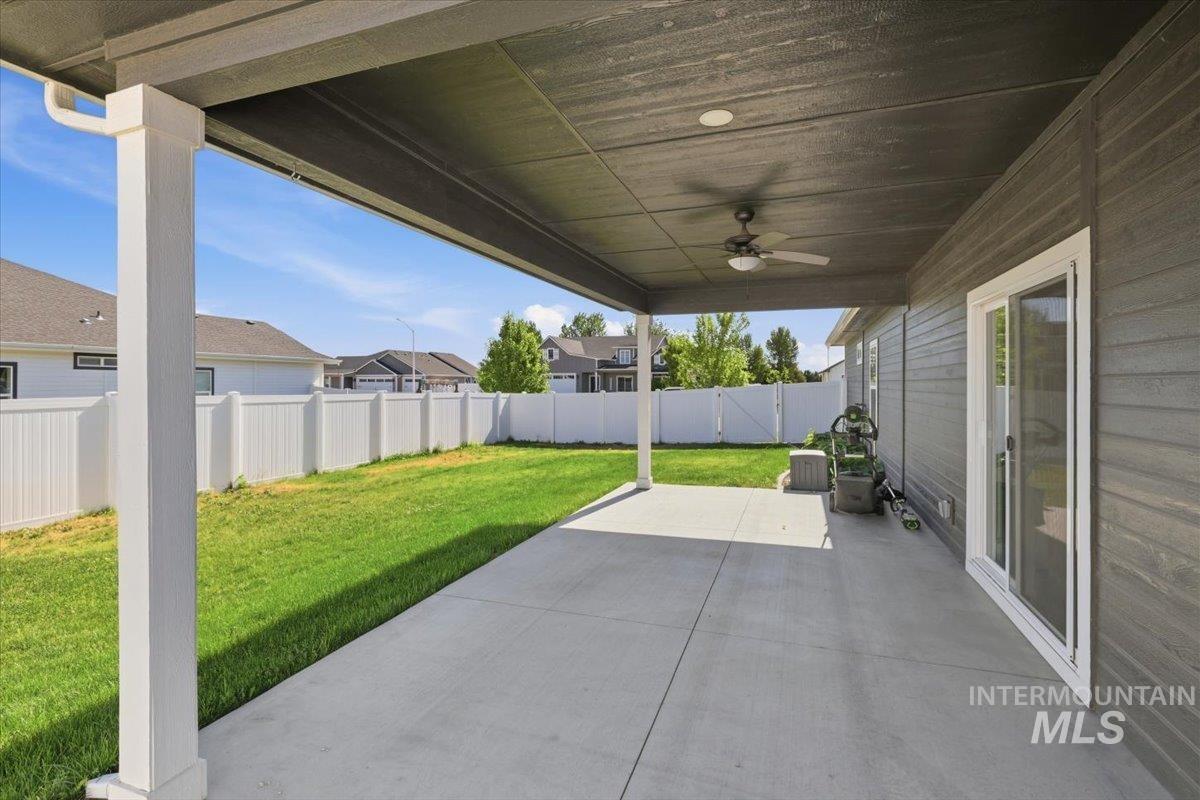 3129 Sepulveda, Fruitland, Idaho 83619, 3 Bedrooms, 2 Bathrooms, Residential For Sale, Price $525,000, 98989284