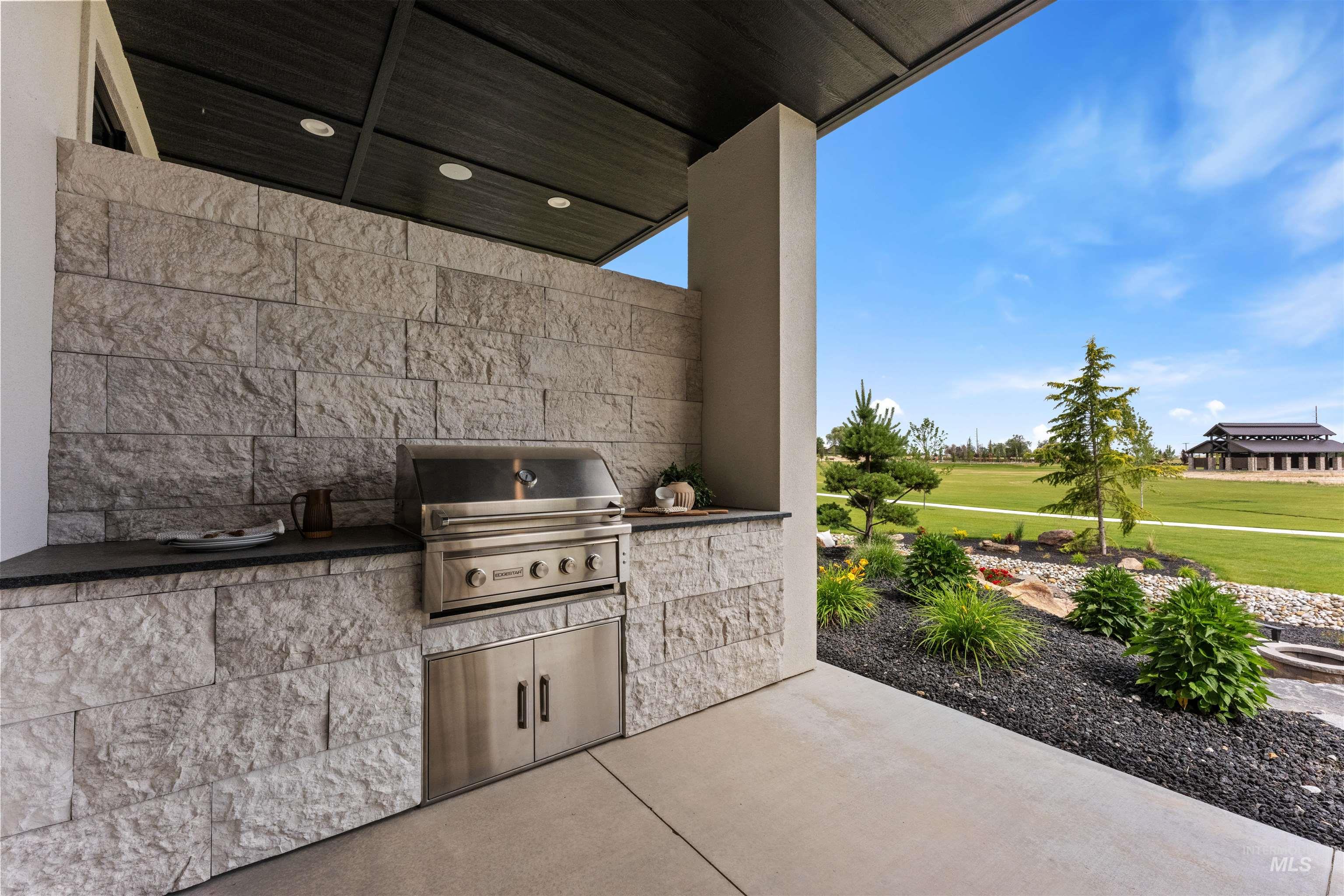 3470 N Harvest Moon Way, Eagle, Idaho 83616, 4 Bedrooms, 3.5 Bathrooms, Residential For Sale, Price $2,274,900,MLS 98989287
