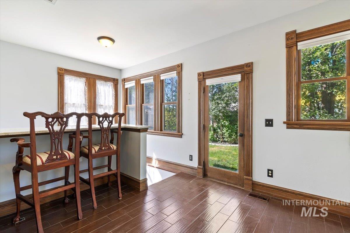 904 E Belmont St., Caldwell, Idaho 83605, 3 Bedrooms, 2.5 Bathrooms, Residential For Sale, Price $579,900, 98989289