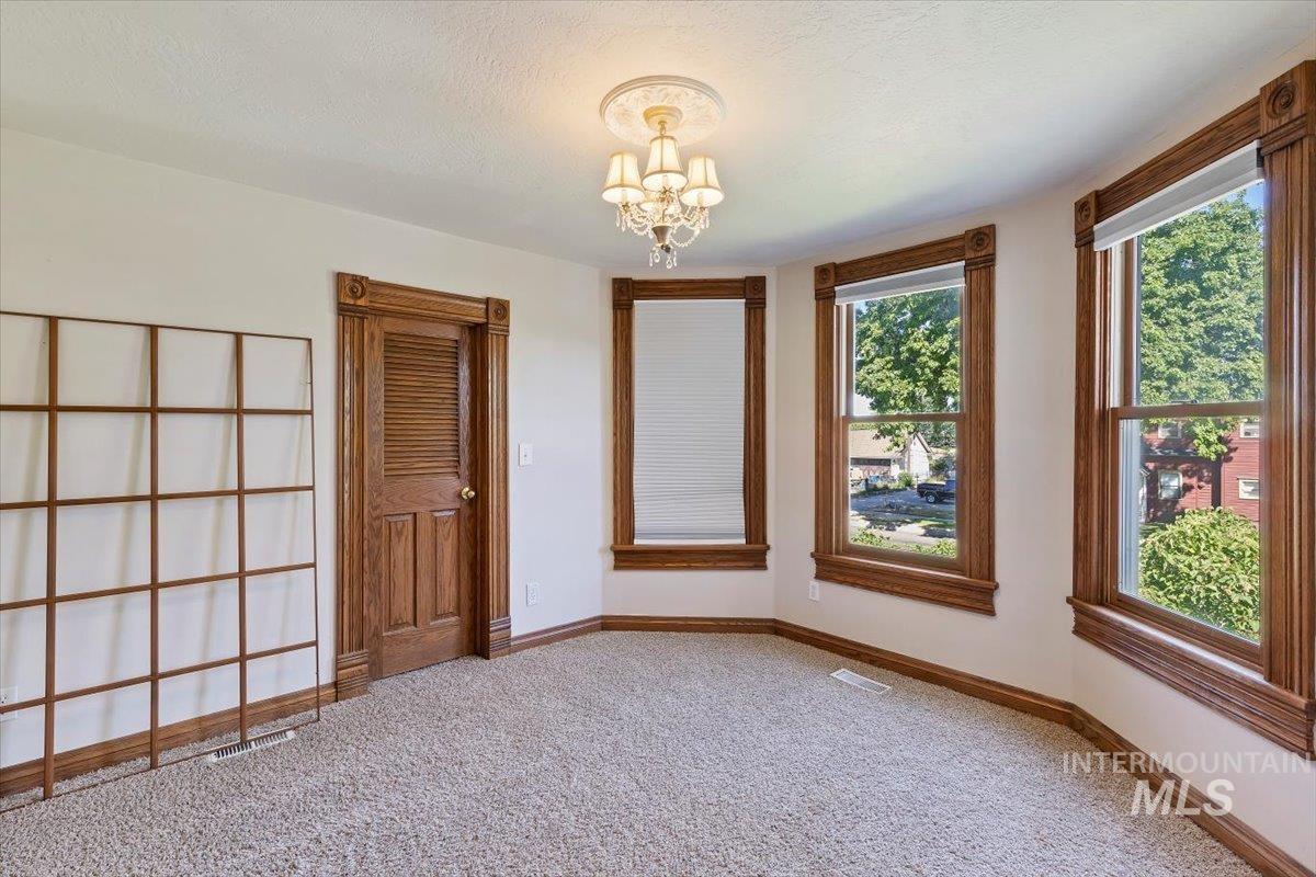 904 E Belmont St., Caldwell, Idaho 83605, 3 Bedrooms, 2.5 Bathrooms, Residential For Sale, Price $579,900, 98989289