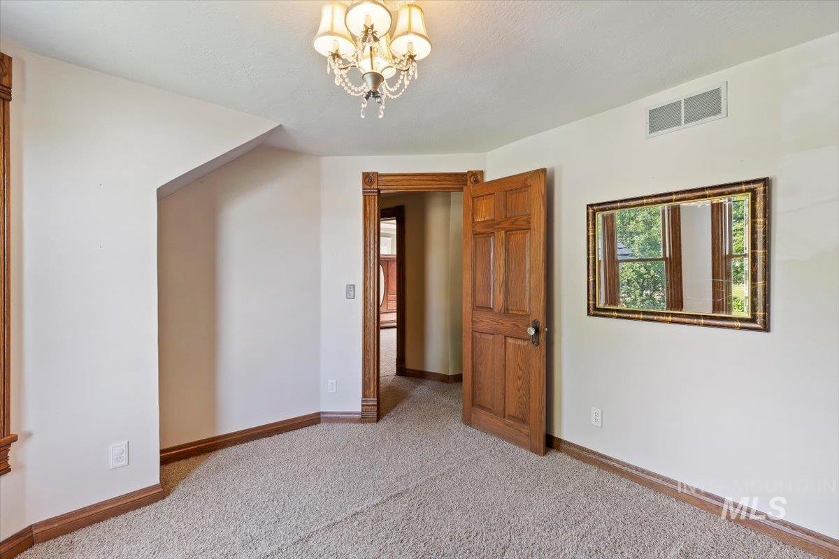 904 E Belmont St., Caldwell, Idaho 83605, 3 Bedrooms, 2.5 Bathrooms, Residential For Sale, Price $579,900, 98989289