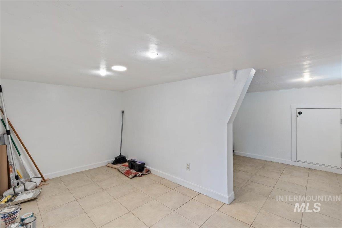 904 E Belmont St., Caldwell, Idaho 83605, 3 Bedrooms, 2.5 Bathrooms, Residential For Sale, Price $579,900, 98989289