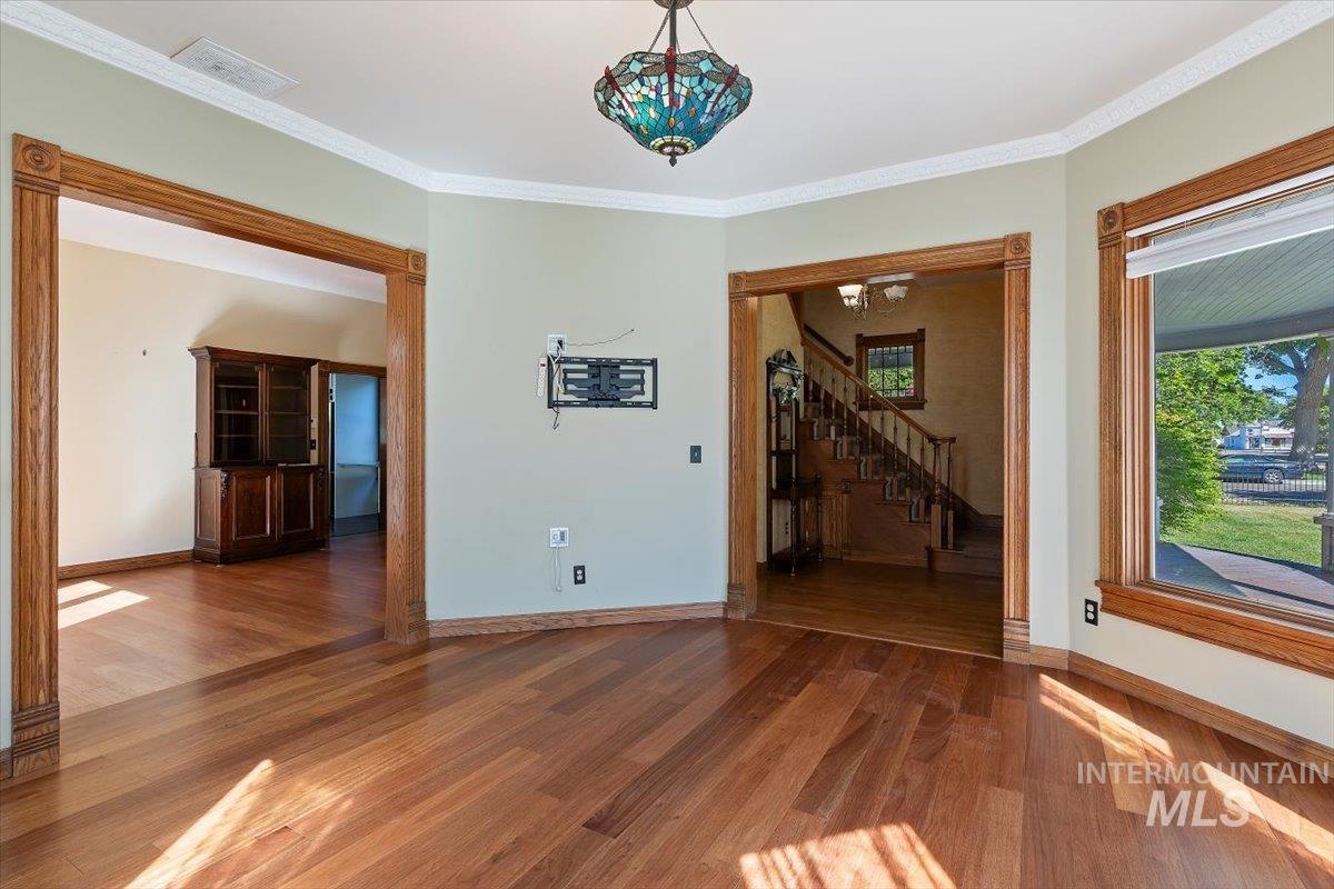 904 E Belmont St., Caldwell, Idaho 83605, 3 Bedrooms, 2.5 Bathrooms, Residential For Sale, Price $579,900, 98989289