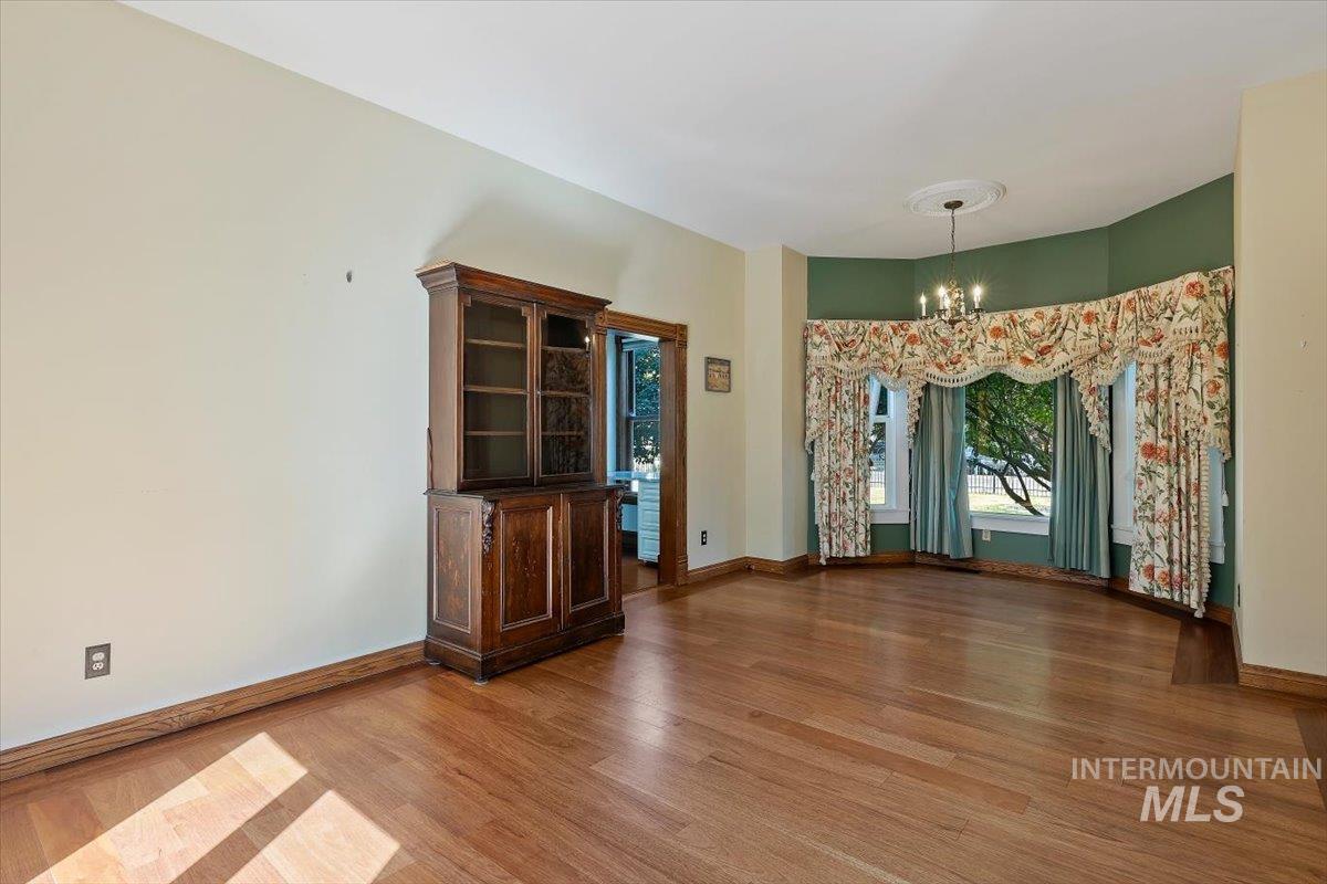 904 E Belmont St., Caldwell, Idaho 83605, 3 Bedrooms, 2.5 Bathrooms, Residential For Sale, Price $579,900, 98989289