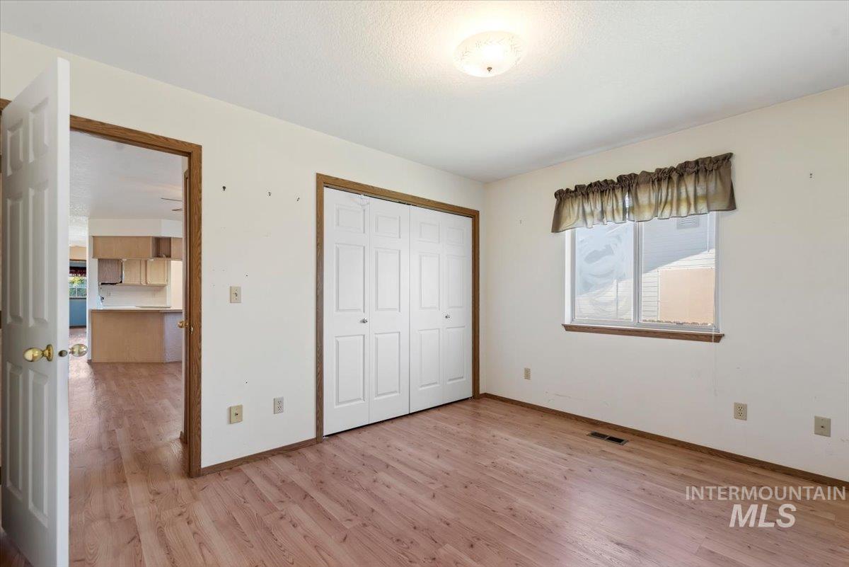 1100 Burnett Street, Nampa, Idaho 83651, 3 Bedrooms, 2 Bathrooms, Residential For Sale, Price $329,000, 98989295