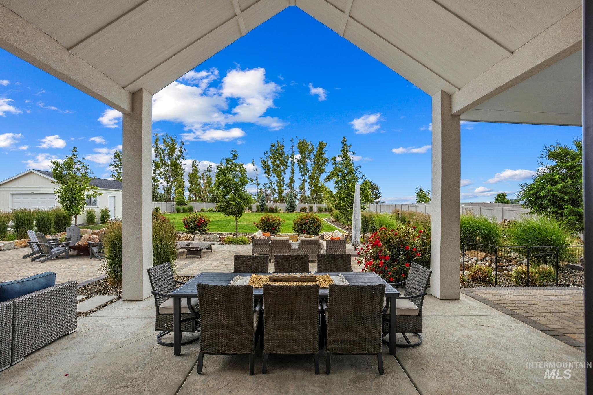 2929 E Bingley Dr, Meridian, Idaho 83642, 4 Bedrooms, 3 Bathrooms, Residential For Sale, Price $1,799,900, 98989296