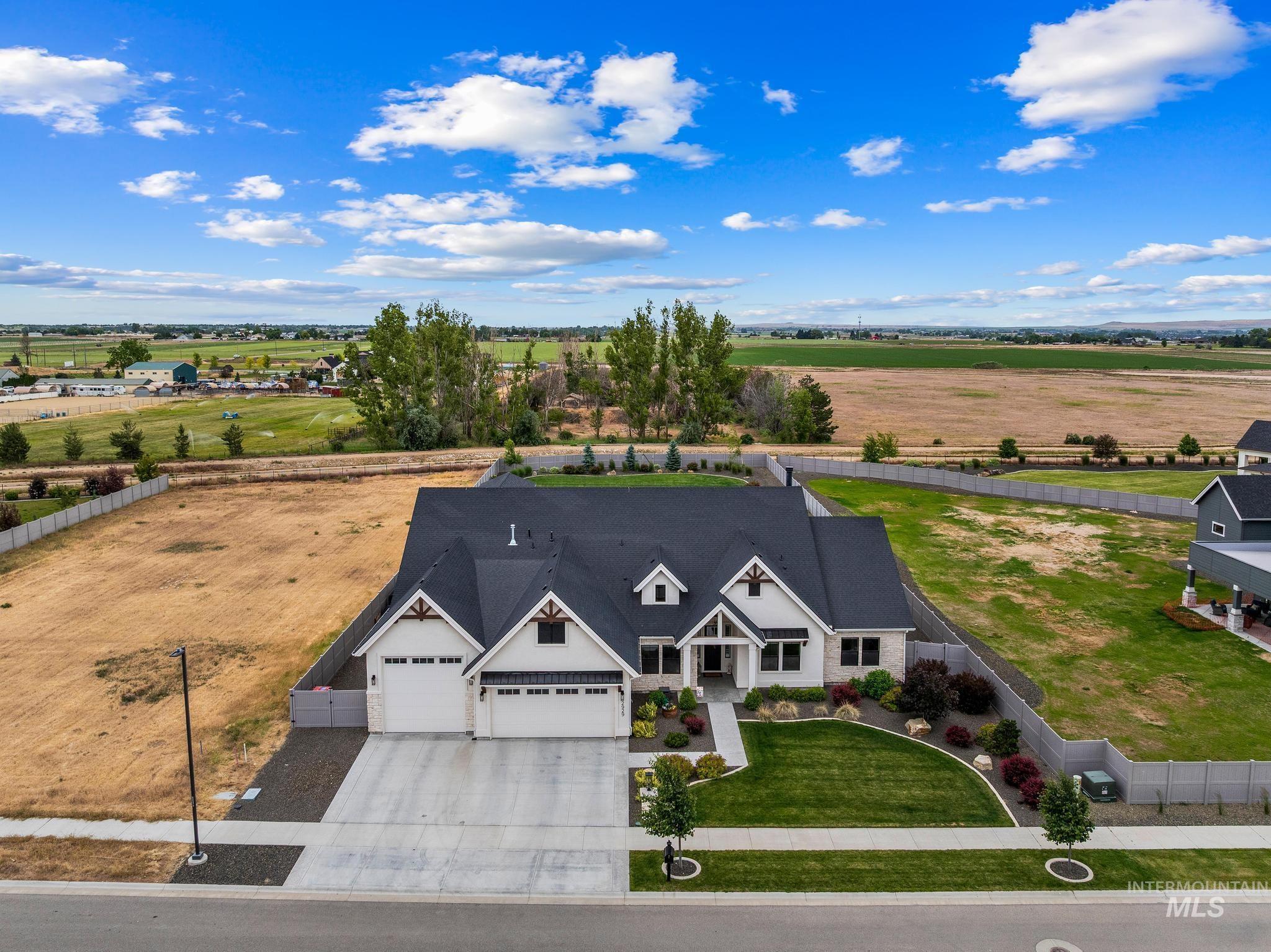 2929 E Bingley Dr, Meridian, Idaho 83642, 4 Bedrooms, 3 Bathrooms, Residential For Sale, Price $1,799,900, 98989296