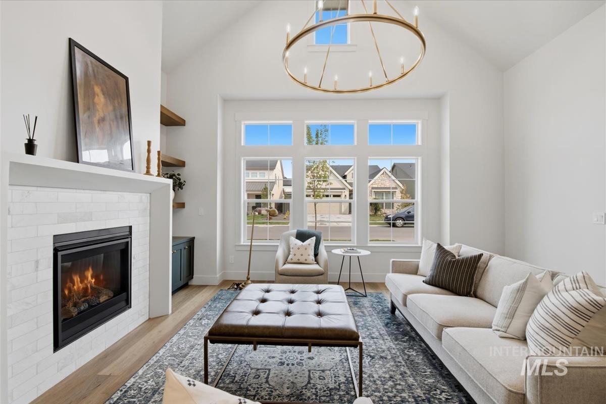1027 E Escalation St, Meridian, Idaho 83642, 3 Bedrooms, 2.5 Bathrooms, Residential For Sale, Price $594,900,MLS 98989306