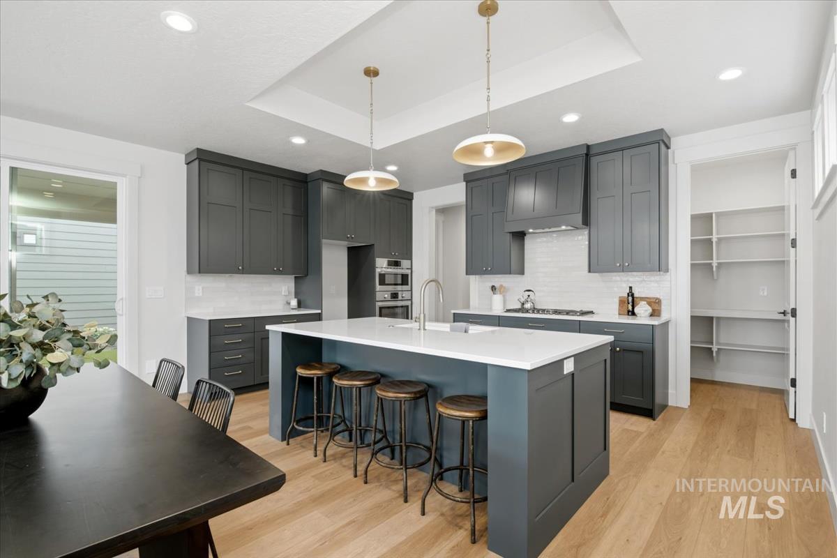 1027 E Escalation St, Meridian, Idaho 83642, 3 Bedrooms, 2.5 Bathrooms, Residential For Sale, Price $594,900,MLS 98989306