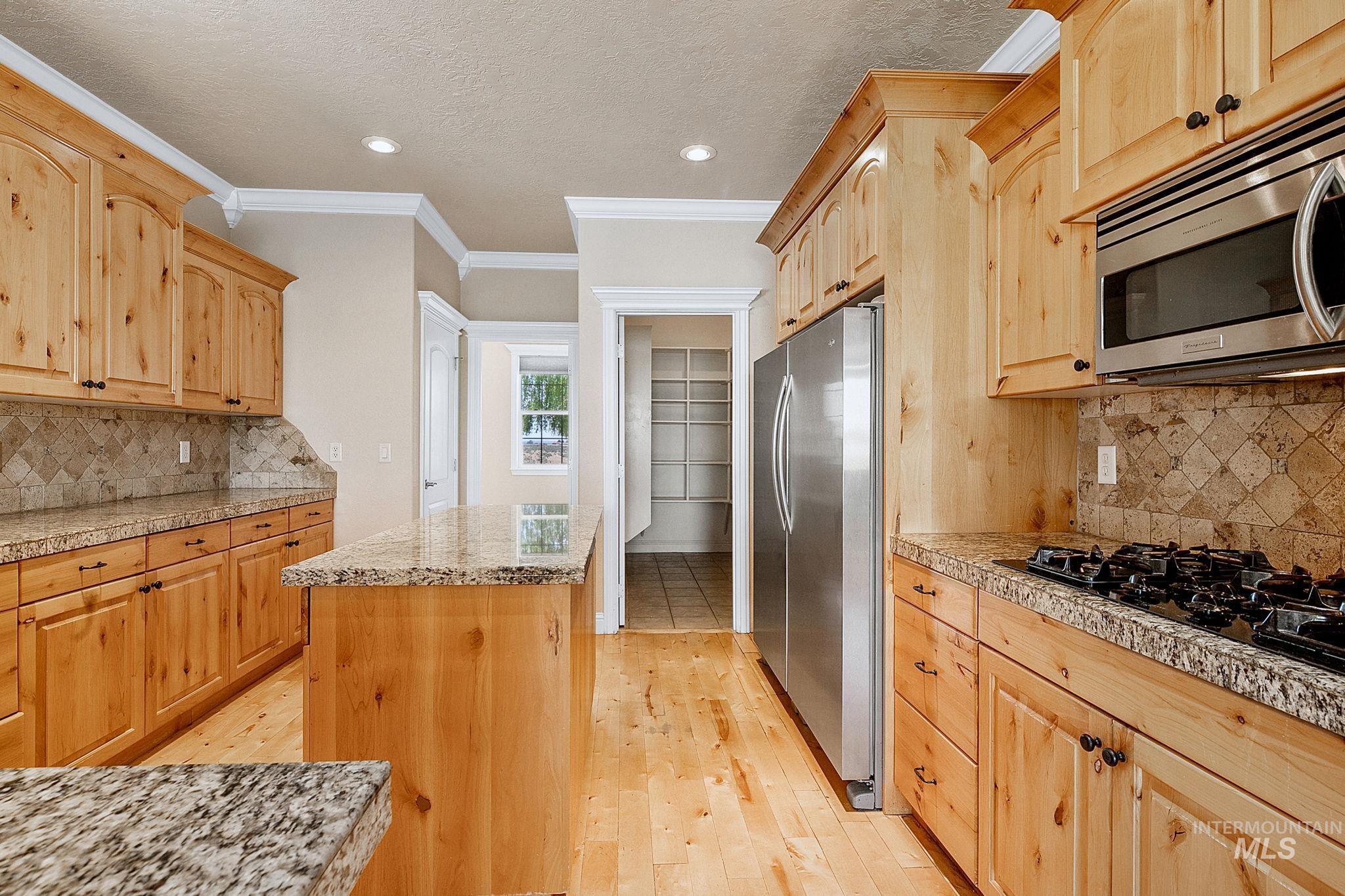 6850 Purple Sage, Star, Idaho 83669, 4 Bedrooms, 2.5 Bathrooms, Residential For Sale, Price $999,000,MLS 98989315