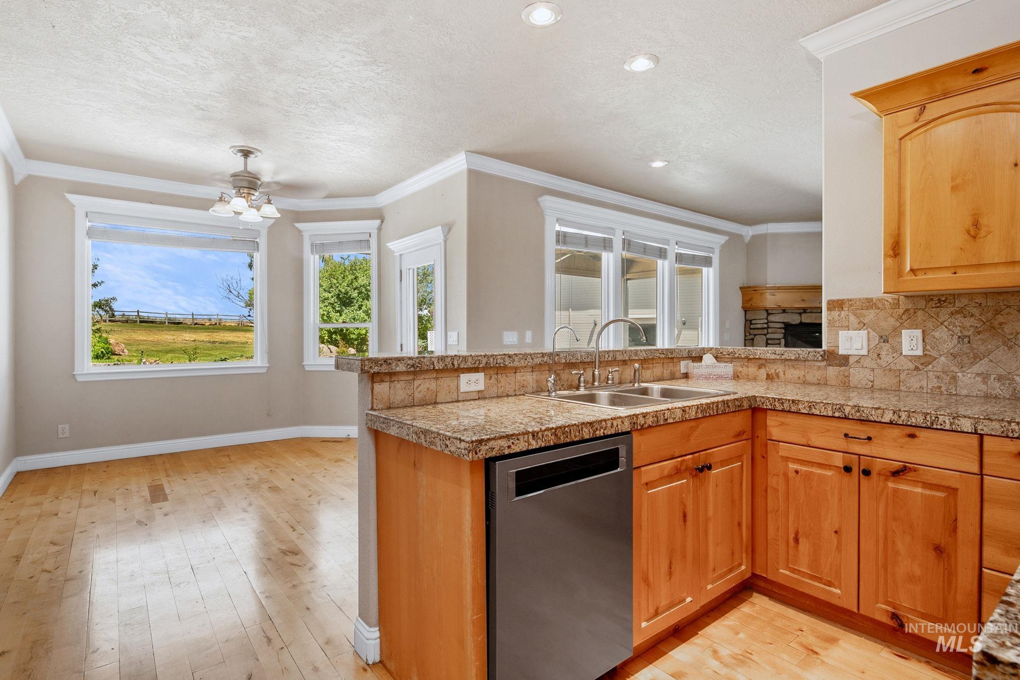6850 Purple Sage, Star, Idaho 83669, 4 Bedrooms, 2.5 Bathrooms, Residential For Sale, Price $999,000,MLS 98989315