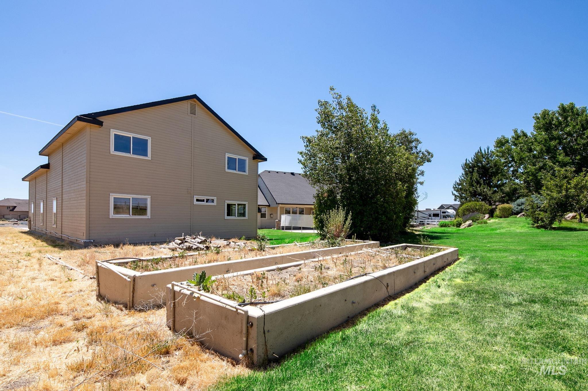 6850 Purple Sage, Star, Idaho 83669, 4 Bedrooms, 2.5 Bathrooms, Residential For Sale, Price $999,000,MLS 98989315