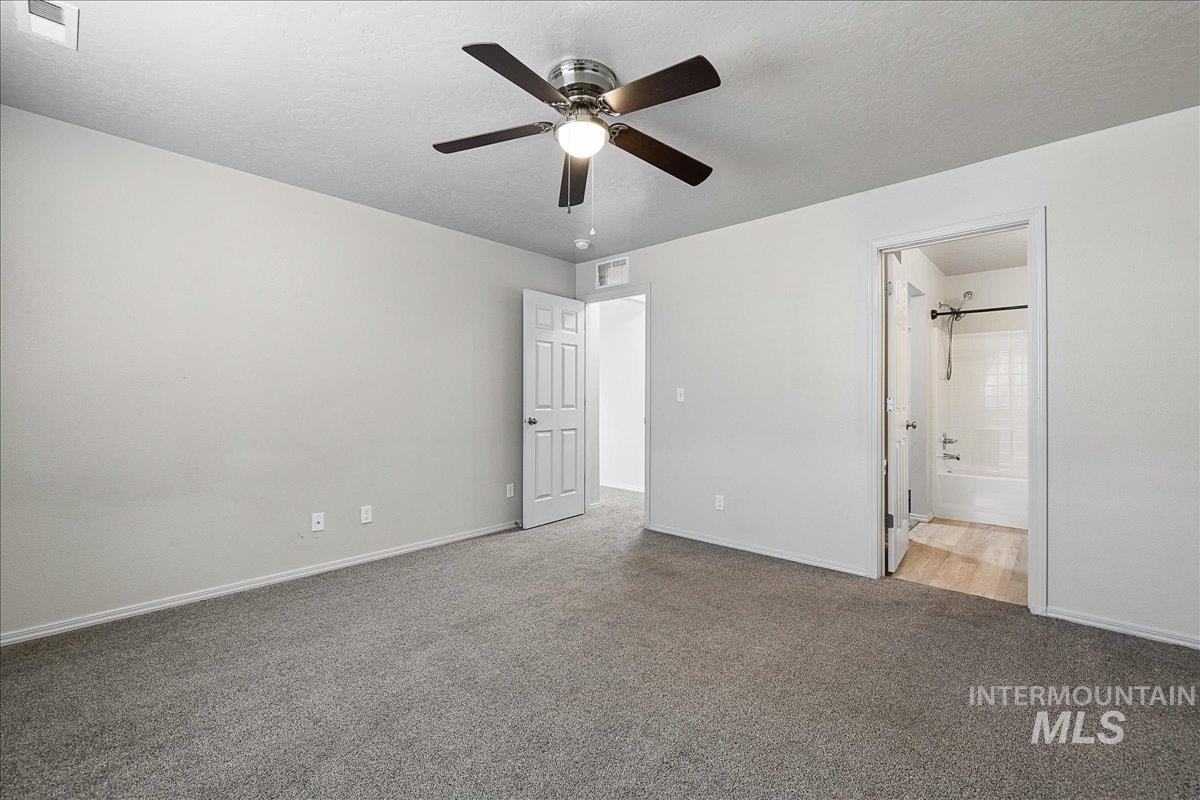 11201 Bidwell, Caldwell, Idaho 83605-8186, 3 Bedrooms, 2 Bathrooms, Residential For Sale, Price $395,000,MLS 98989322