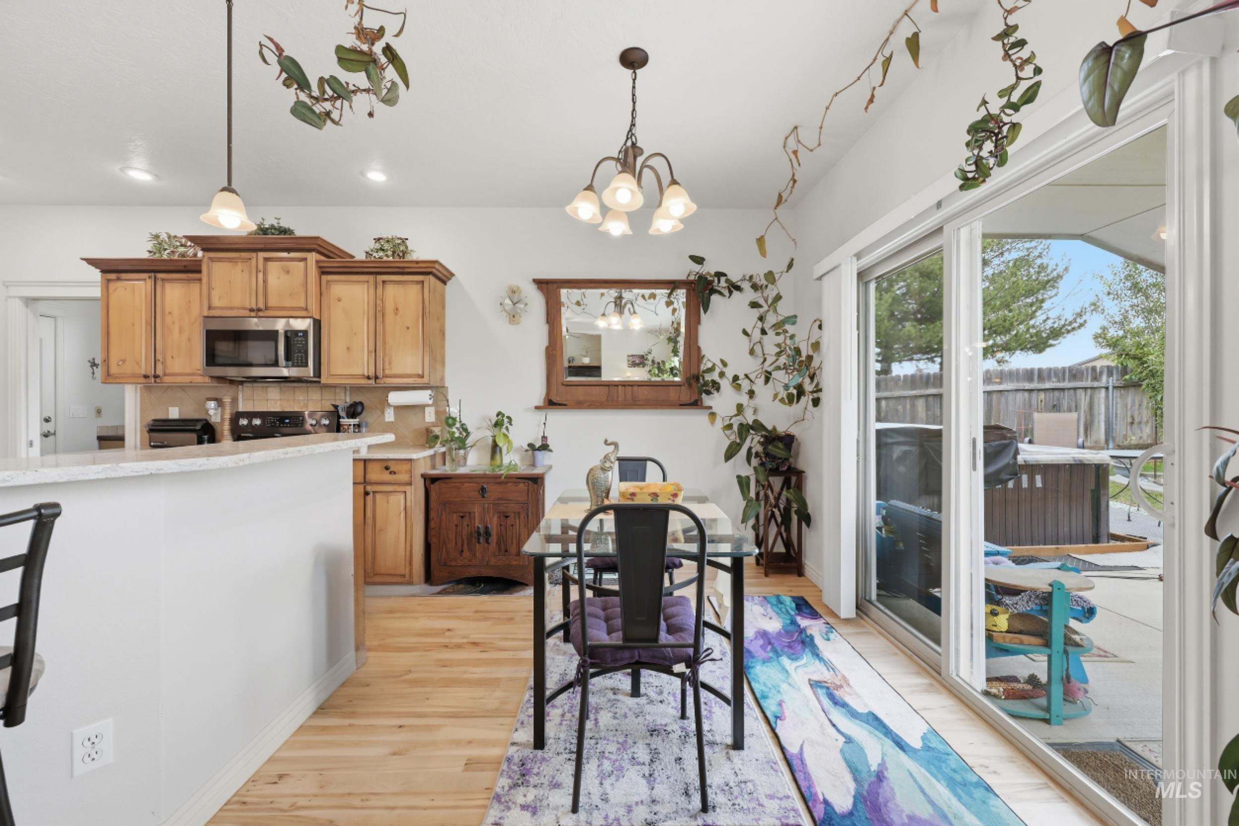 9973 W Arabian Dr, Boise, Idaho 83709, 4 Bedrooms, 2.5 Bathrooms, Residential For Sale, Price $584,900,MLS 98989327