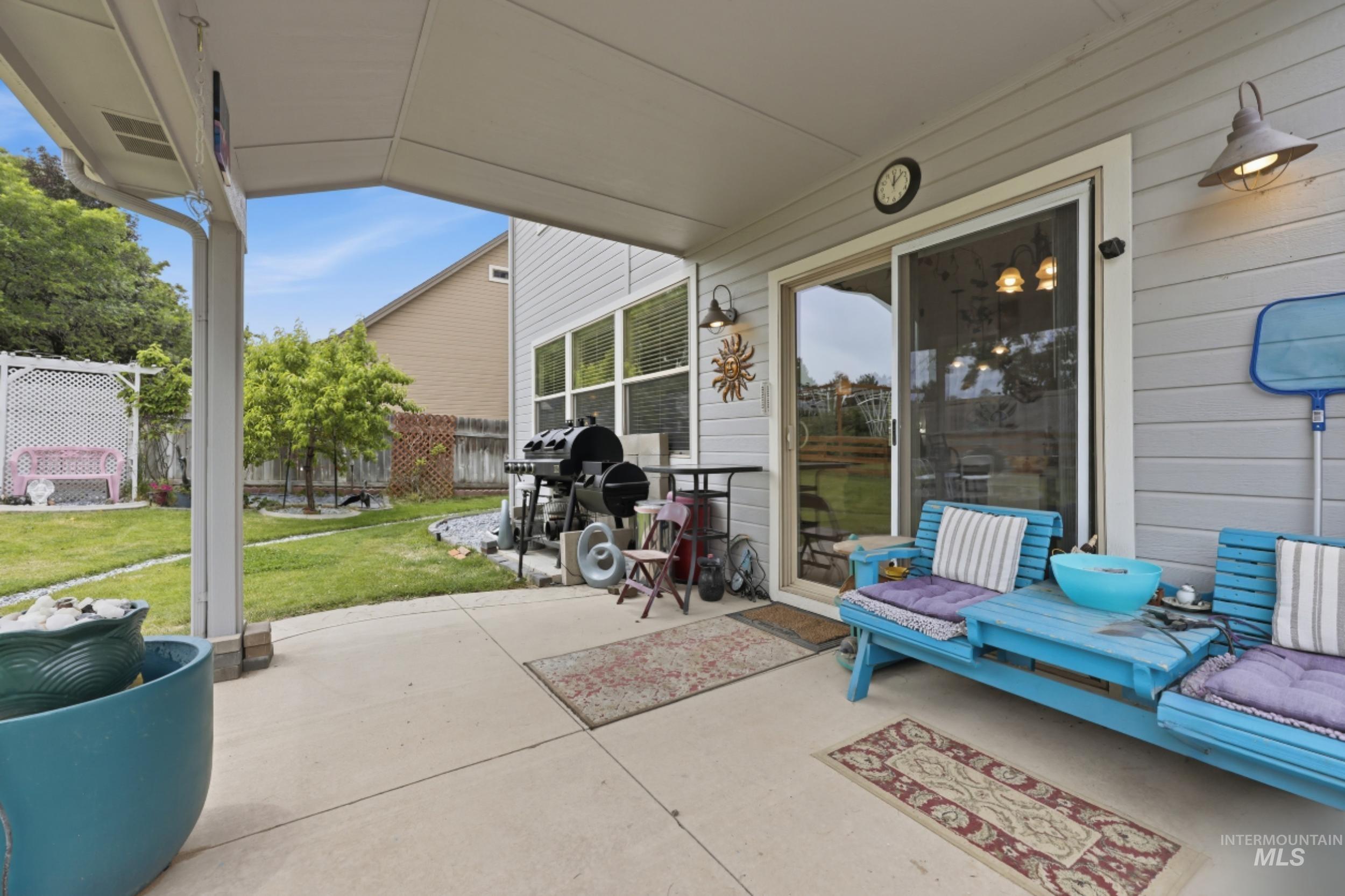 9973 W Arabian Dr, Boise, Idaho 83709, 4 Bedrooms, 2.5 Bathrooms, Residential For Sale, Price $584,900,MLS 98989327