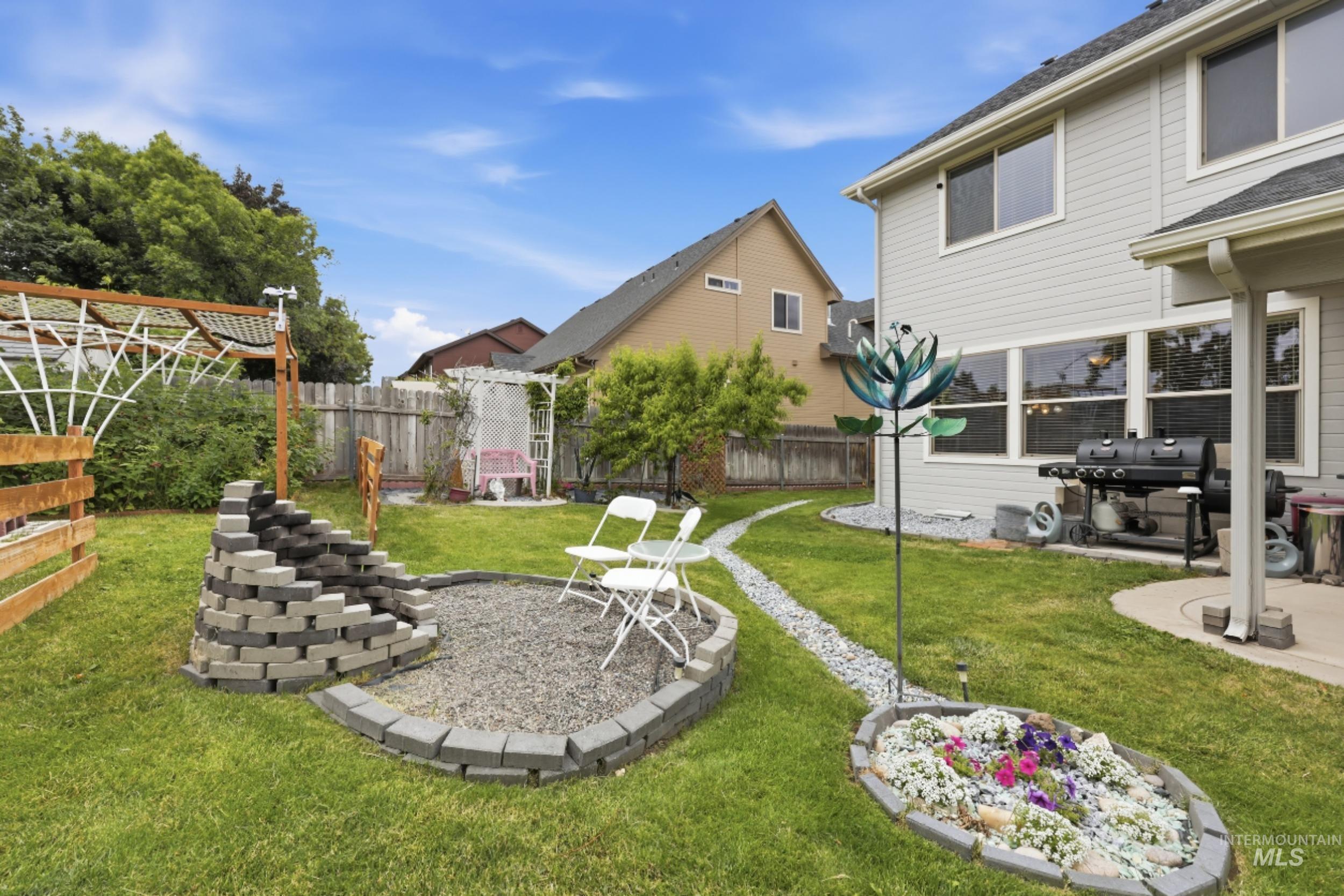 9973 W Arabian Dr, Boise, Idaho 83709, 4 Bedrooms, 2.5 Bathrooms, Residential For Sale, Price $584,900,MLS 98989327