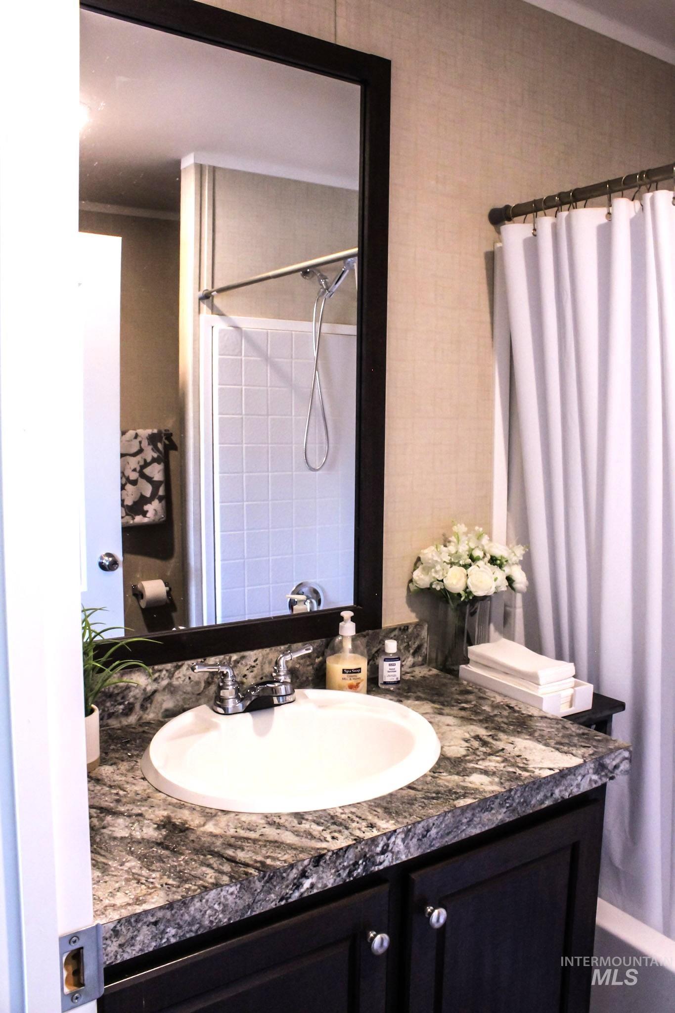 10606 W Macaw Ln, #30, Boise, Idaho 83713, 2 Bedrooms, 2 Bathrooms, Residential For Sale, Price $79,000,MLS 98989345
