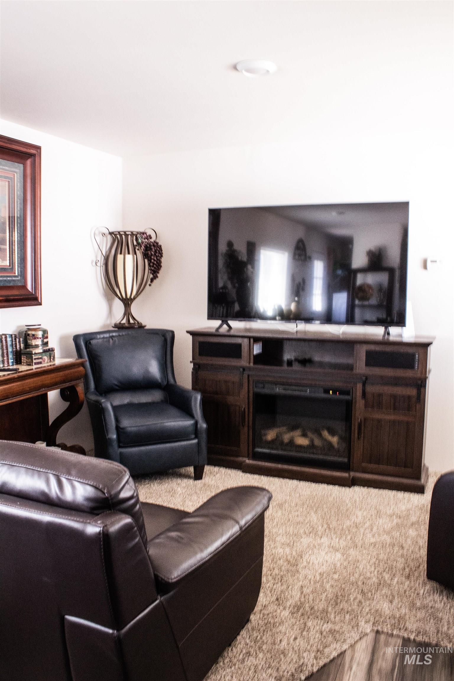 10606 W Macaw Ln, #30, Boise, Idaho 83713, 2 Bedrooms, 2 Bathrooms, Residential For Sale, Price $79,000,MLS 98989345