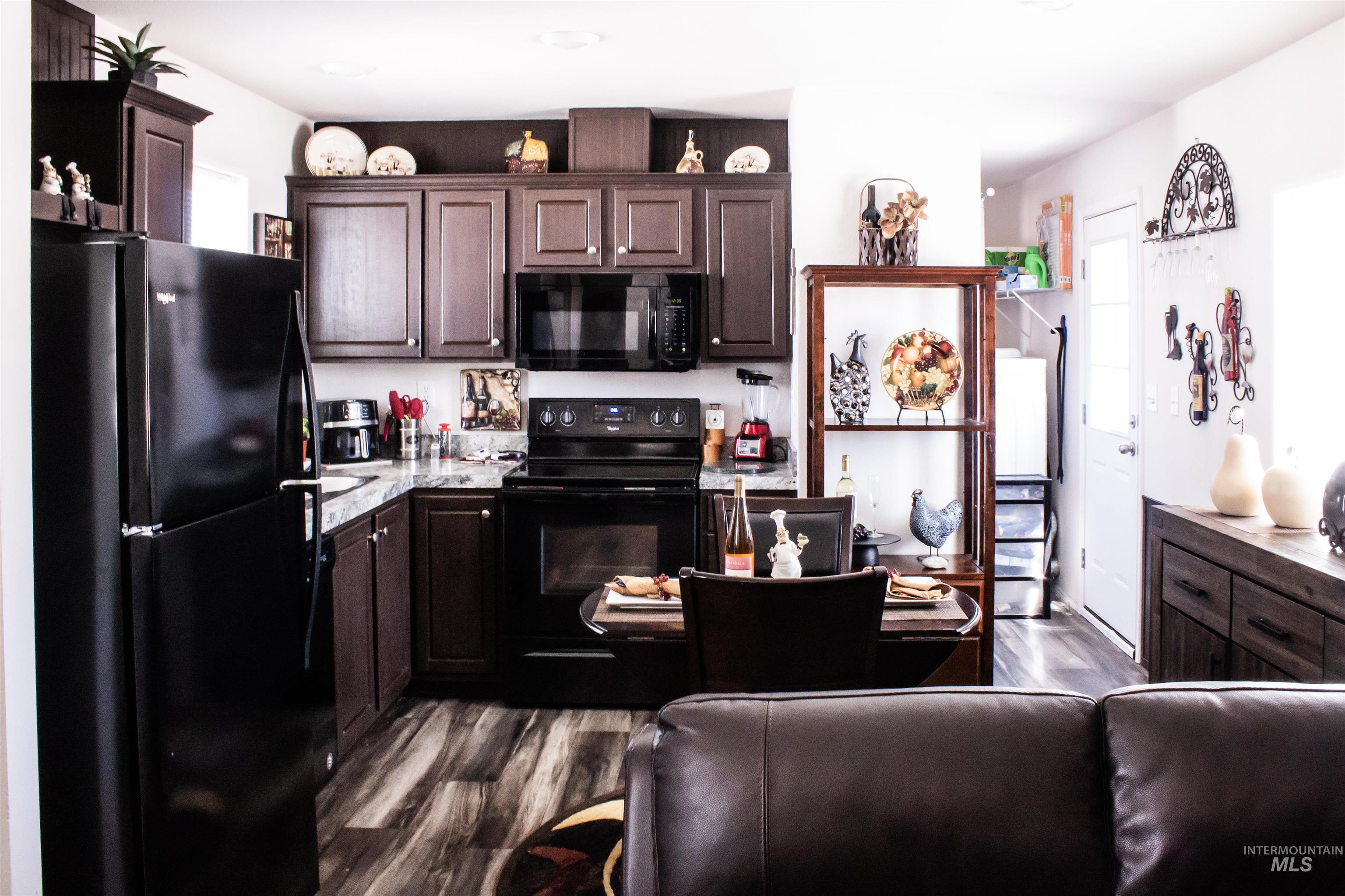 10606 W Macaw Ln, #30, Boise, Idaho 83713, 2 Bedrooms, 2 Bathrooms, Residential For Sale, Price $79,000,MLS 98989345