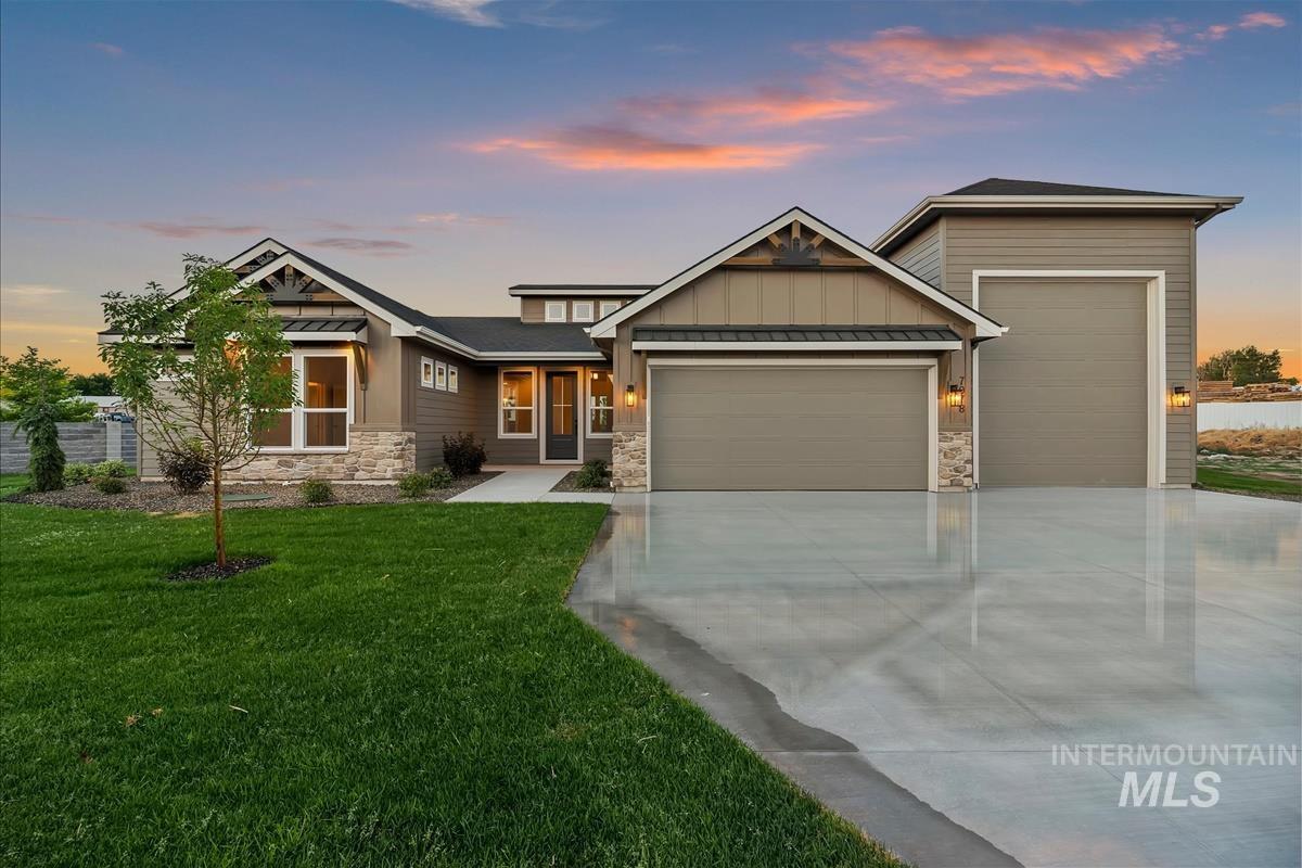 7078 E Chicken Hawk Loop, Nampa, Idaho 83686, 3 Bedrooms, 3 Bathrooms, Residential For Sale, Price $914,900, 98989347