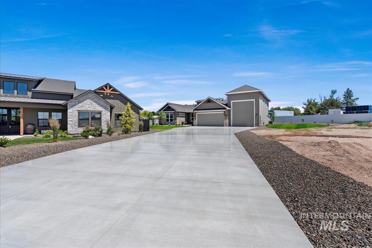 7078 E Chicken Hawk Loop, Nampa, Idaho 83686, 3 Bedrooms, 3 Bathrooms, Residential For Sale, Price $914,900, 98989347