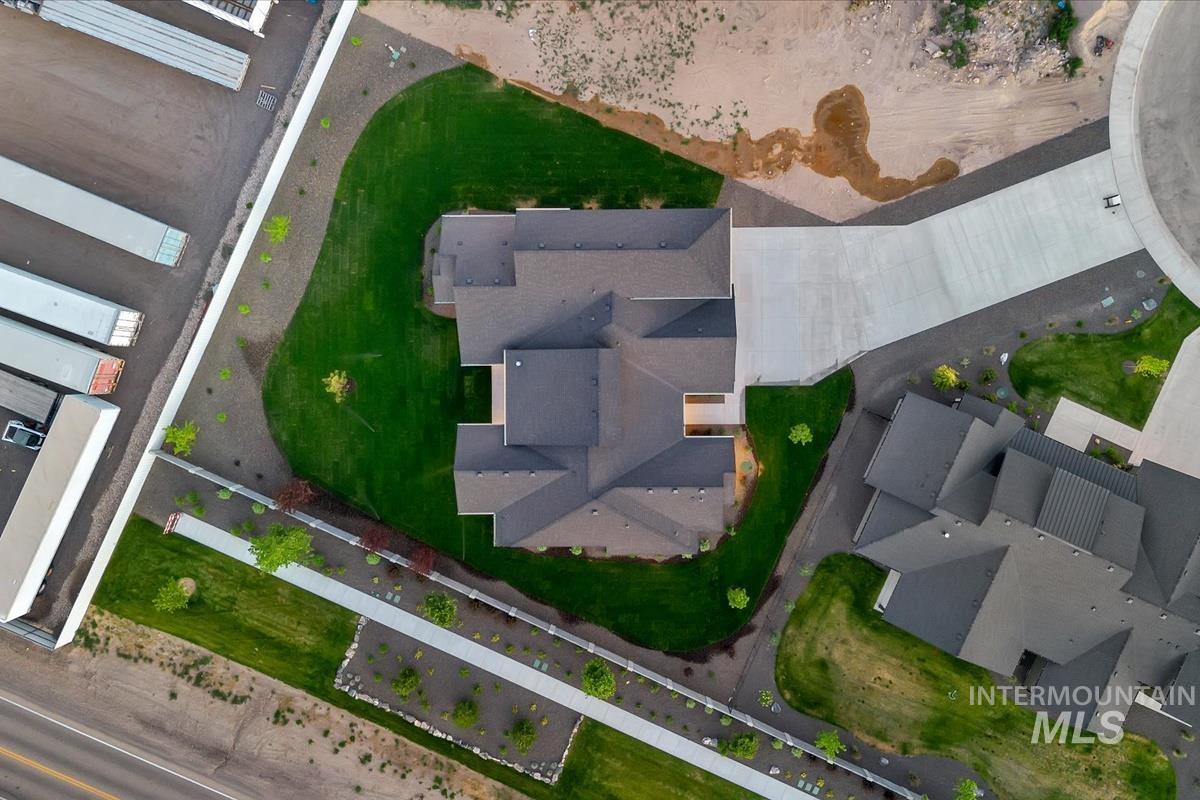 7078 E Chicken Hawk Loop, Nampa, Idaho 83686, 3 Bedrooms, 3 Bathrooms, Residential For Sale, Price $914,900, 98989347