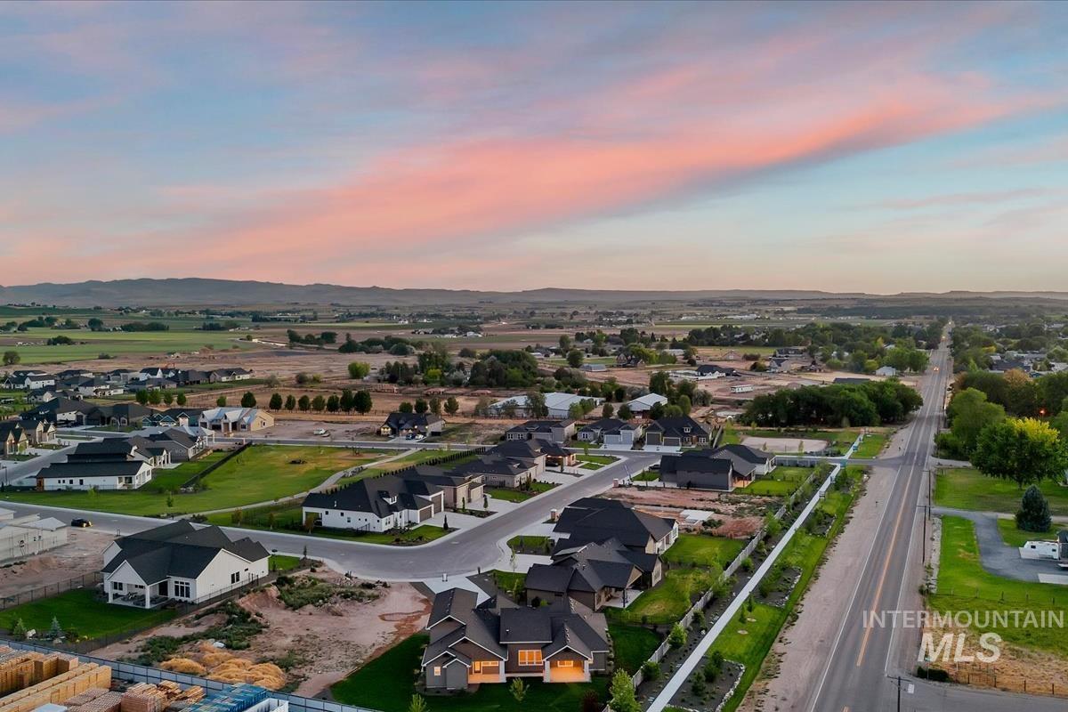 7078 E Chicken Hawk Loop, Nampa, Idaho 83686, 3 Bedrooms, 3 Bathrooms, Residential For Sale, Price $914,900, 98989347
