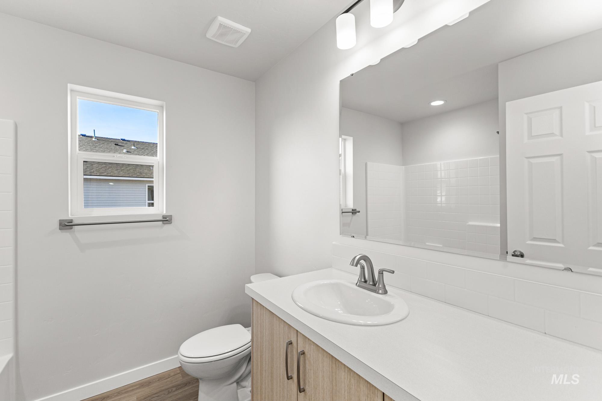 543 W Novak Dr, Emmett, Idaho 83617, 4 Bedrooms, 2 Bathrooms, Residential For Sale, Price $469,990,MLS 98989348