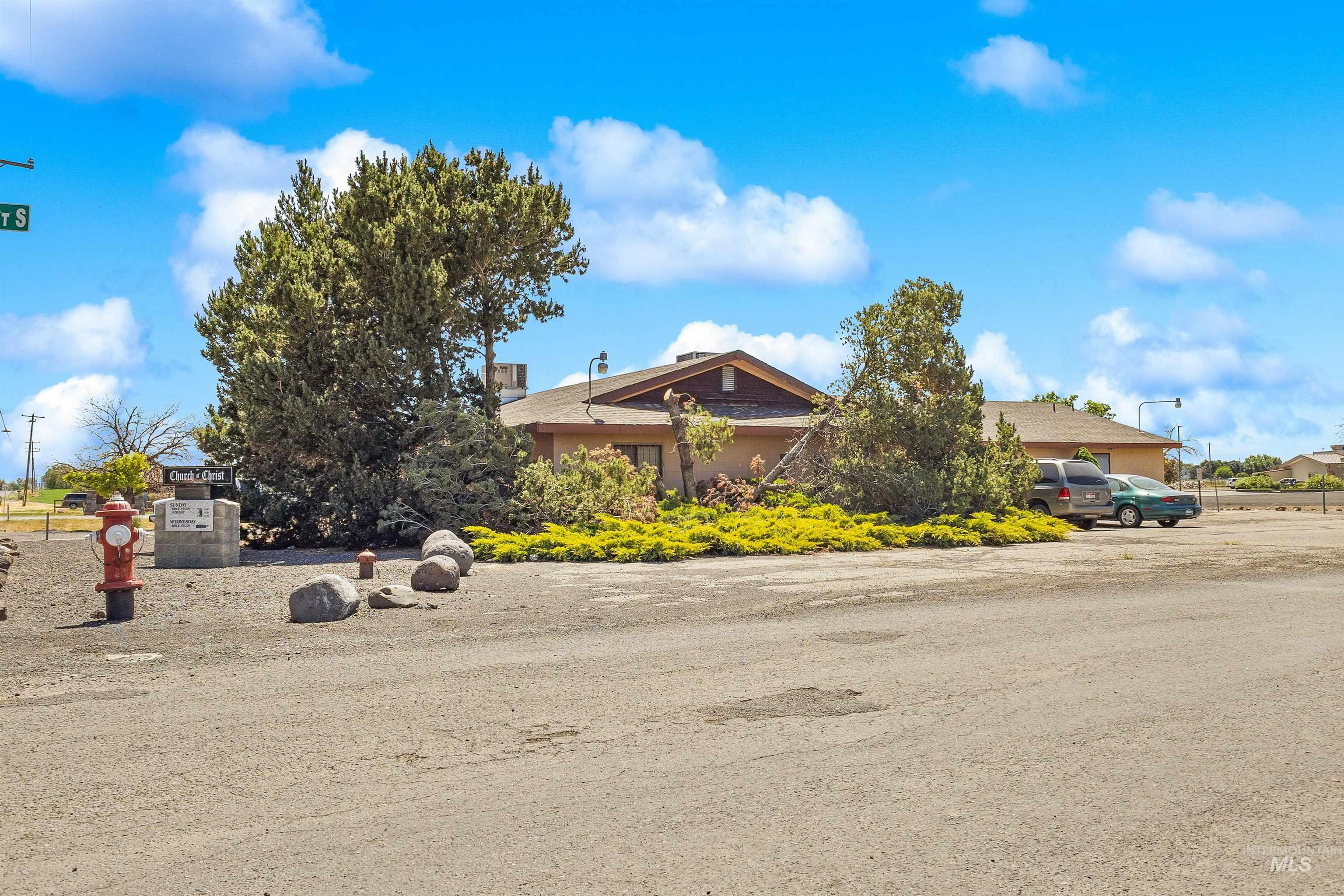 29 Fairfield Street, Wendell, Idaho 83355-3112, 14 Rooms, Business/Commercial For Sale, Price $699,900,MLS 98989350