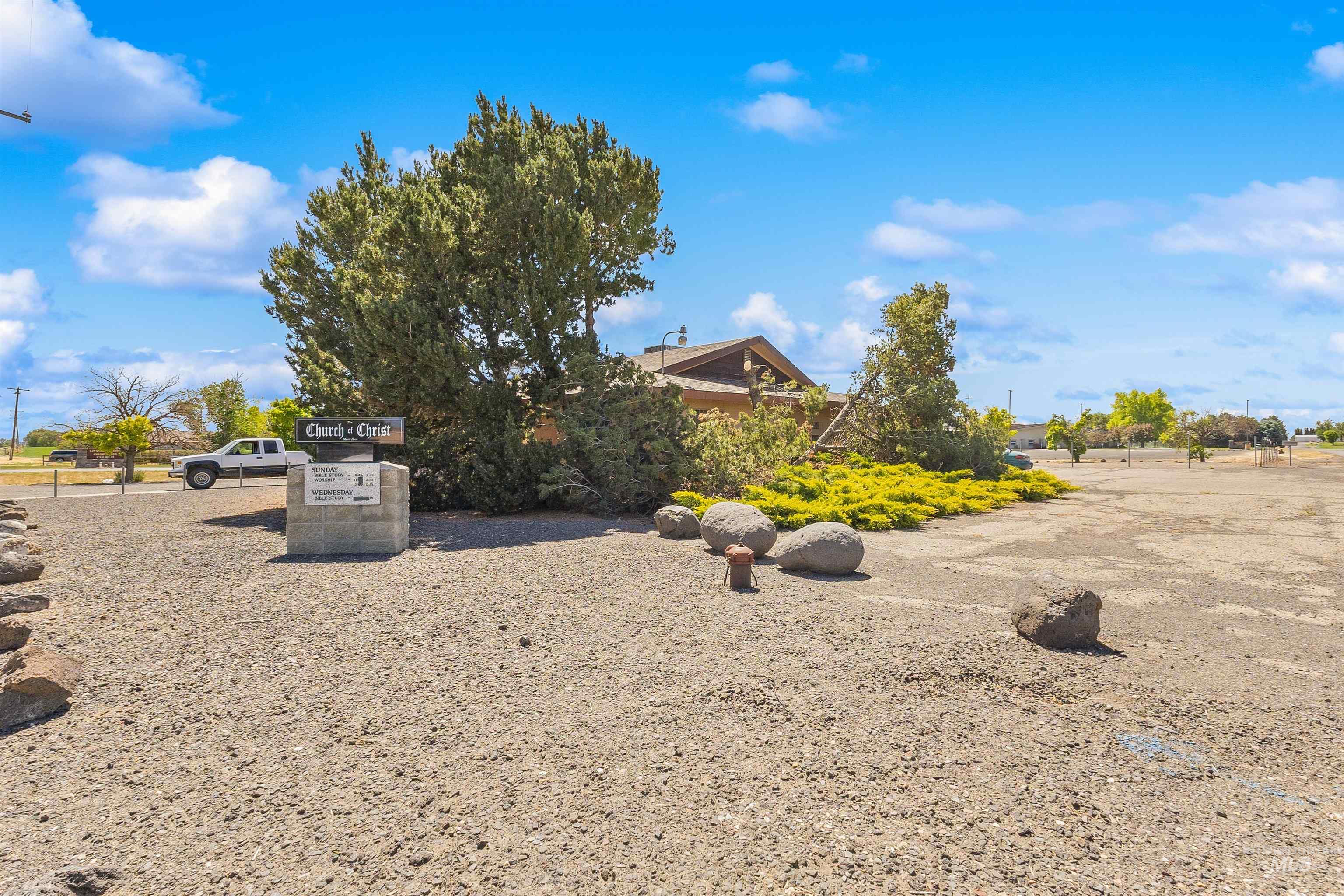 29 Fairfield Street, Wendell, Idaho 83355-3112, 14 Rooms, Business/Commercial For Sale, Price $699,900,MLS 98989350