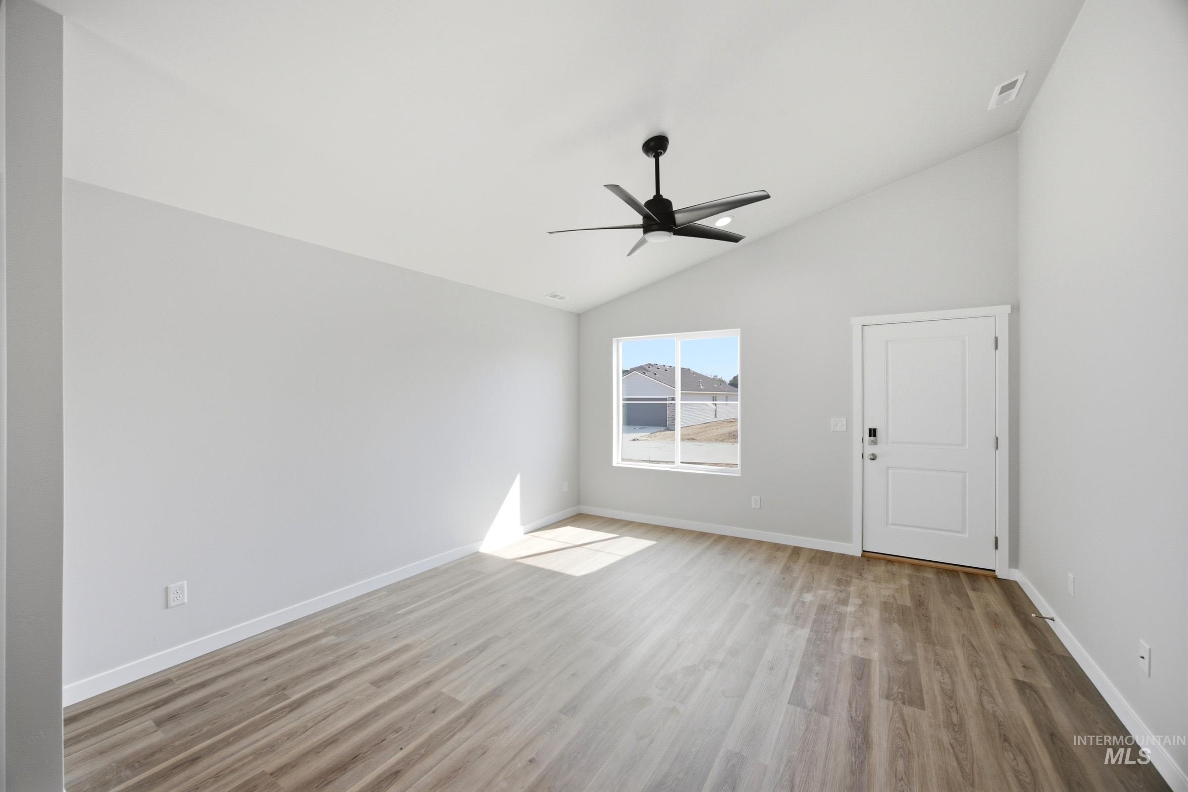 227 W 17th Ave, Jerome, Idaho 83338, 3 Bedrooms, 2 Bathrooms, Residential For Sale, Price $339,990,MLS 98989353