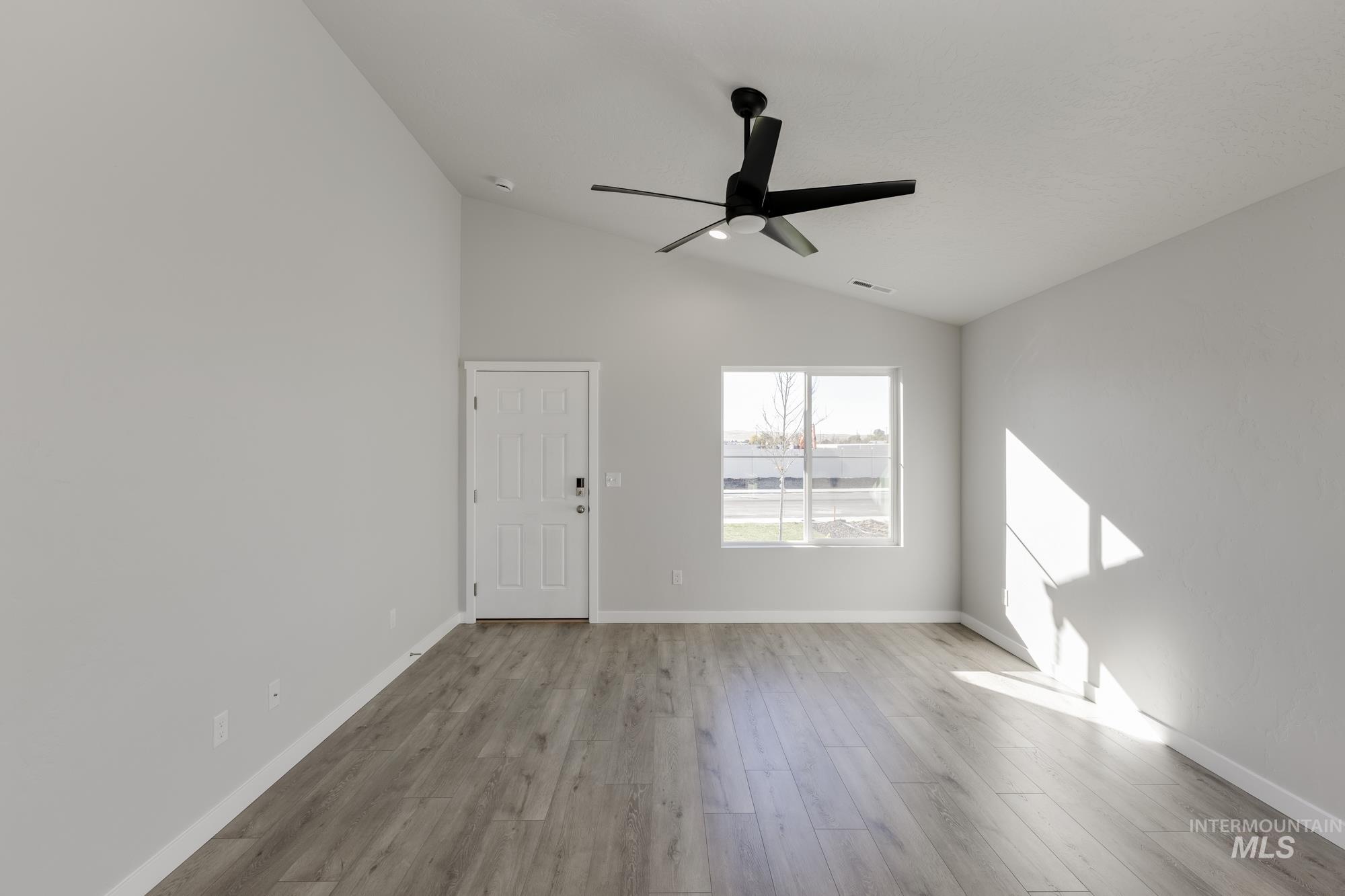 227 W 17th Ave, Jerome, Idaho 83338, 3 Bedrooms, 2 Bathrooms, Residential For Sale, Price $339,990,MLS 98989353