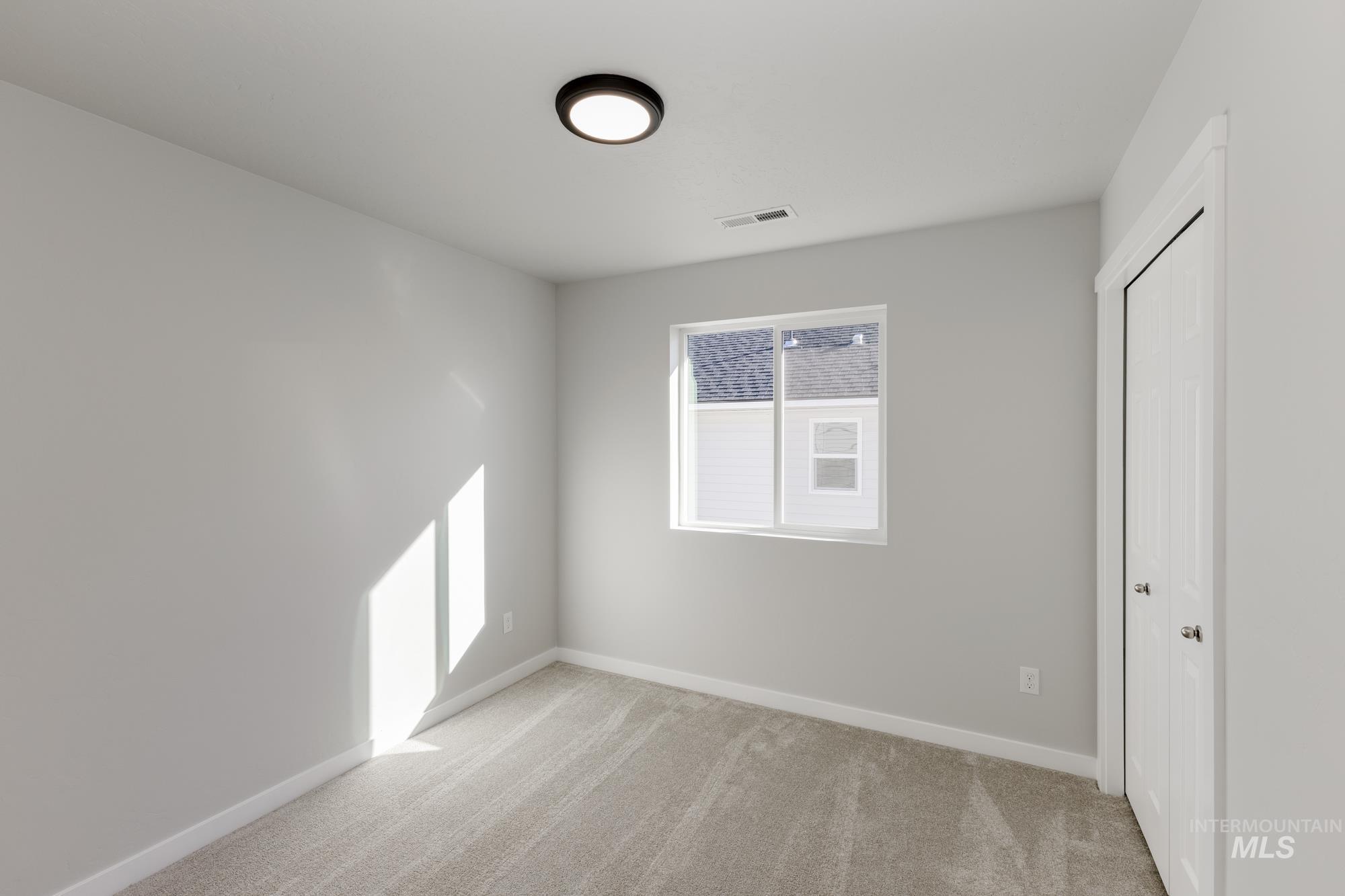 227 W 17th Ave, Jerome, Idaho 83338, 3 Bedrooms, 2 Bathrooms, Residential For Sale, Price $339,990,MLS 98989353