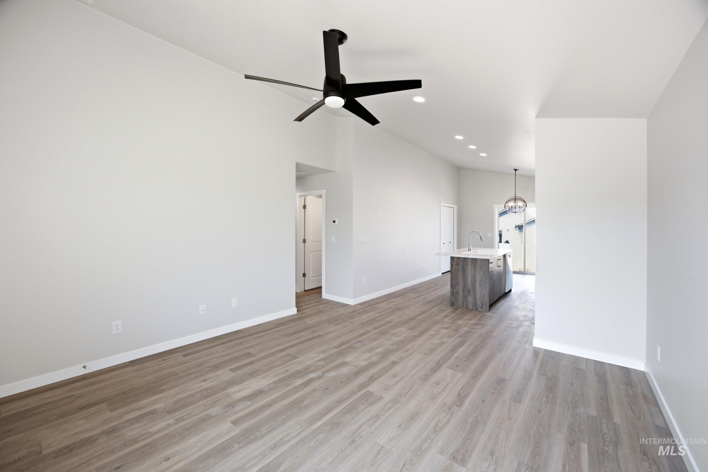 227 W 17th Ave, Jerome, Idaho 83338, 3 Bedrooms, 2 Bathrooms, Residential For Sale, Price $339,990,MLS 98989353