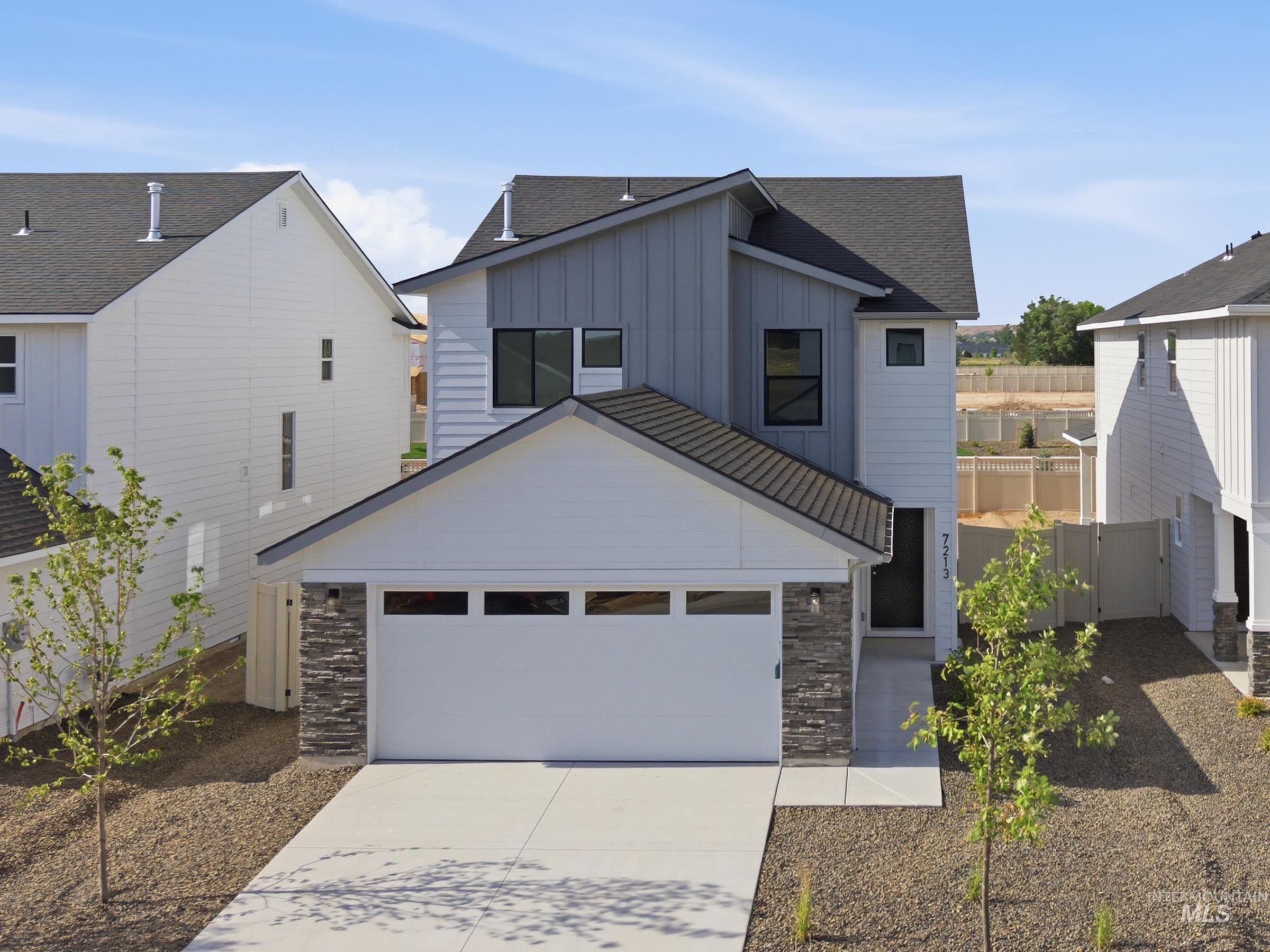 936 Thunderbolt St, Mountain Home, Idaho 83647, 3 Bedrooms, 2.5 Bathrooms, Residential For Sale, Price $384,990, 98989357
