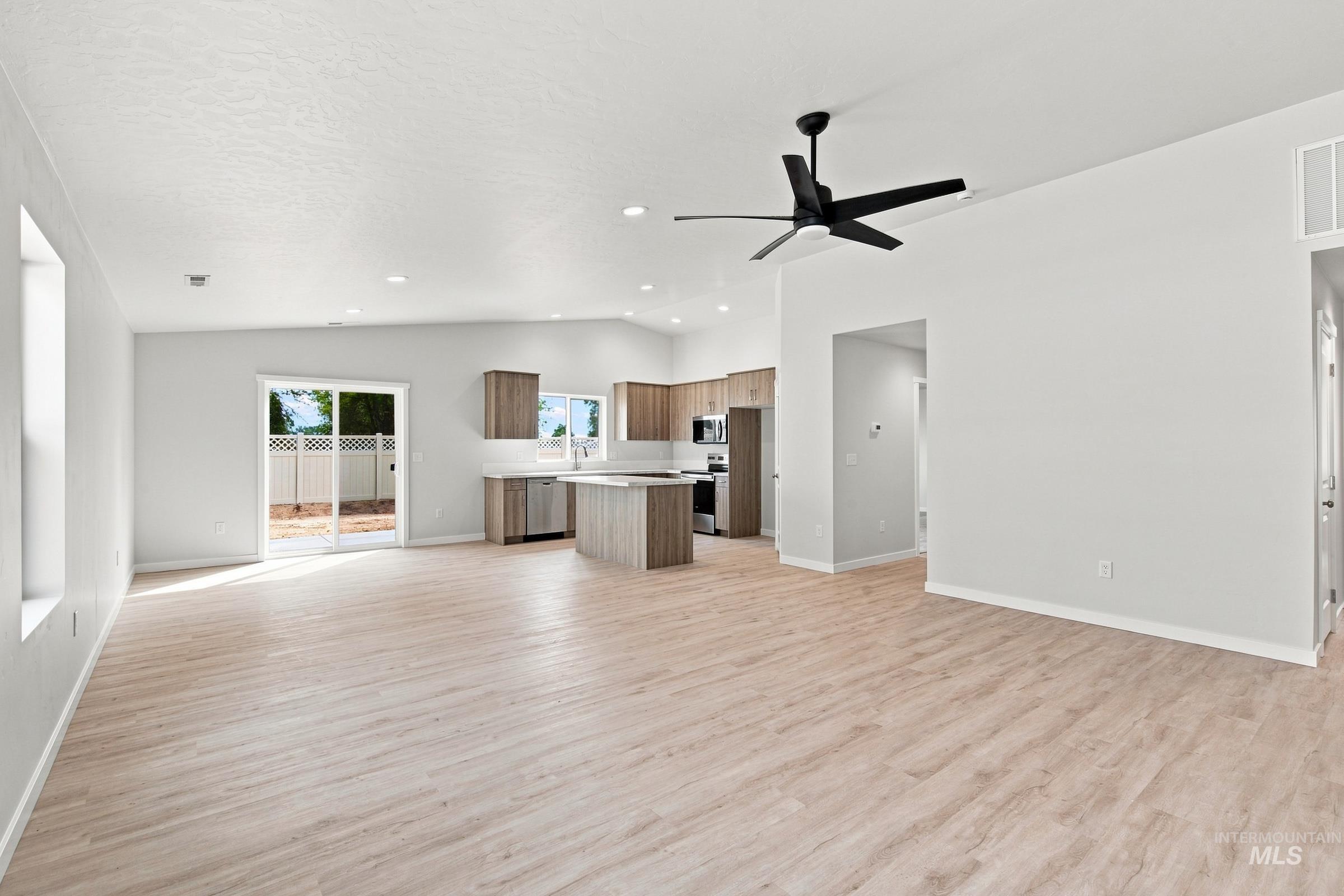 110 Golinda Ave, Caldwell, Idaho 83605, 4 Bedrooms, 2 Bathrooms, Residential For Sale, Price $420,990,MLS 98989364