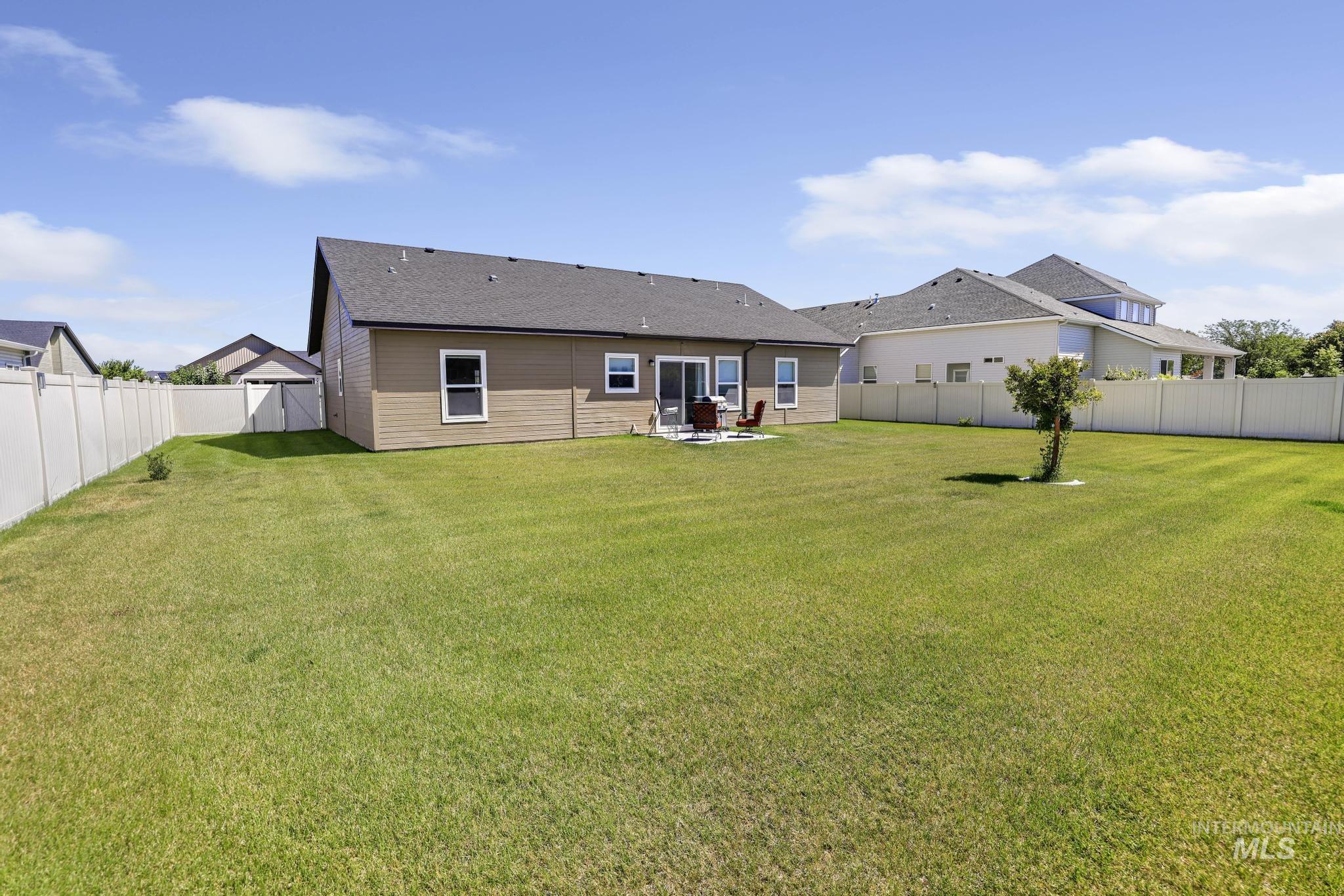 731 Drayton Ave, Twin Falls, Idaho 83301, 4 Bedrooms, 2 Bathrooms, Residential For Sale, Price $444,000,MLS 98989368