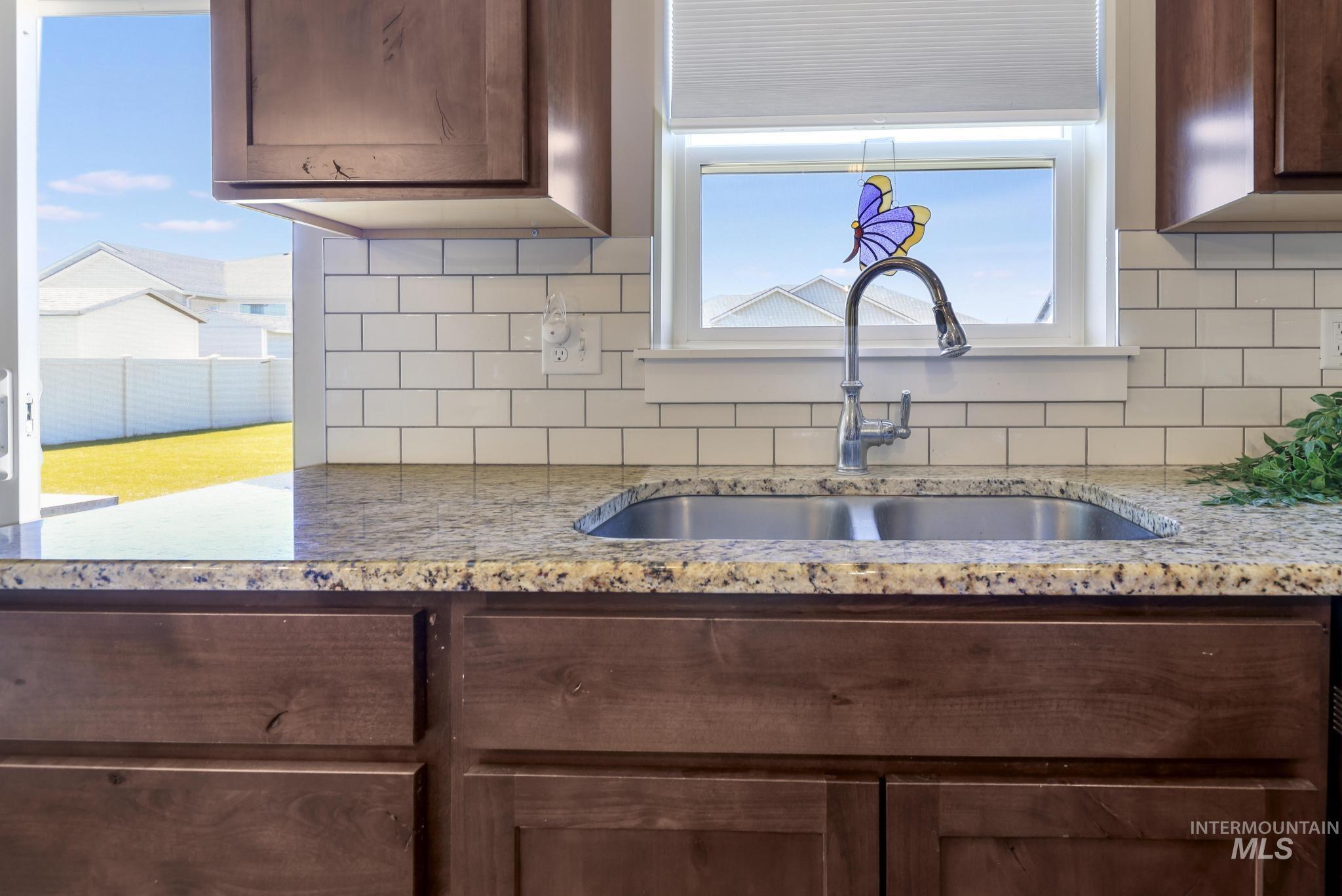731 Drayton Ave, Twin Falls, Idaho 83301, 4 Bedrooms, 2 Bathrooms, Residential For Sale, Price $444,000,MLS 98989368