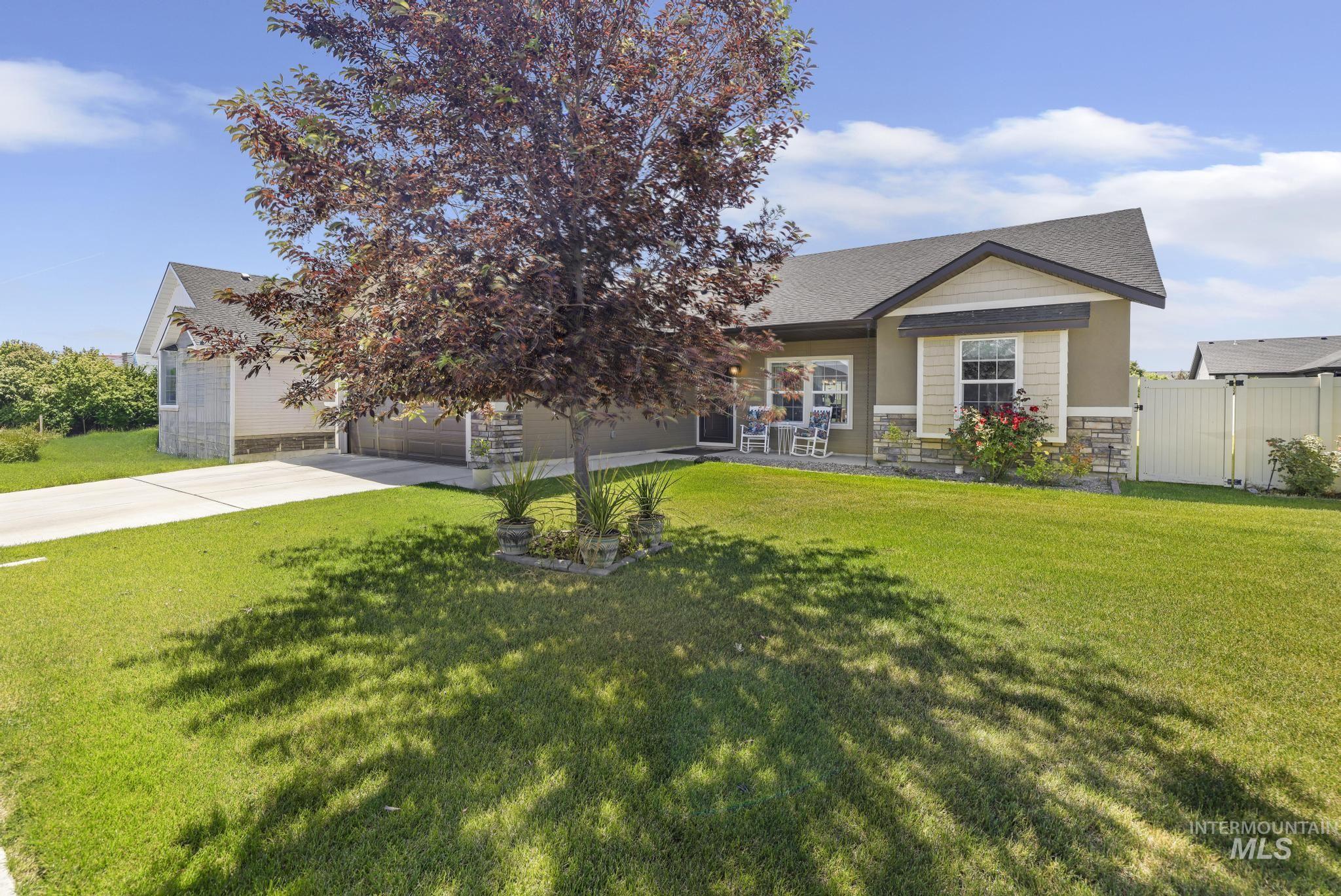731 Drayton Ave, Twin Falls, Idaho 83301, 4 Bedrooms, 2 Bathrooms, Residential For Sale, Price $444,000,MLS 98989368