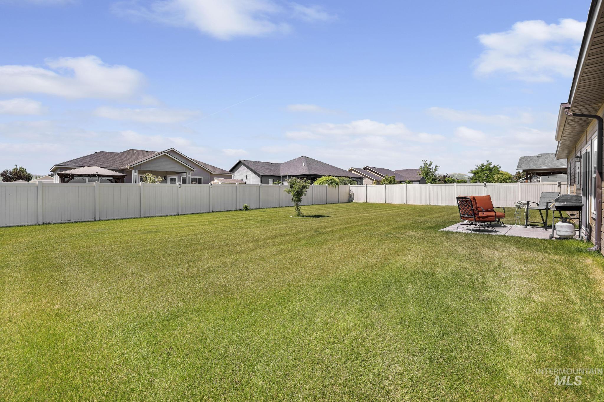 731 Drayton Ave, Twin Falls, Idaho 83301, 4 Bedrooms, 2 Bathrooms, Residential For Sale, Price $444,000,MLS 98989368