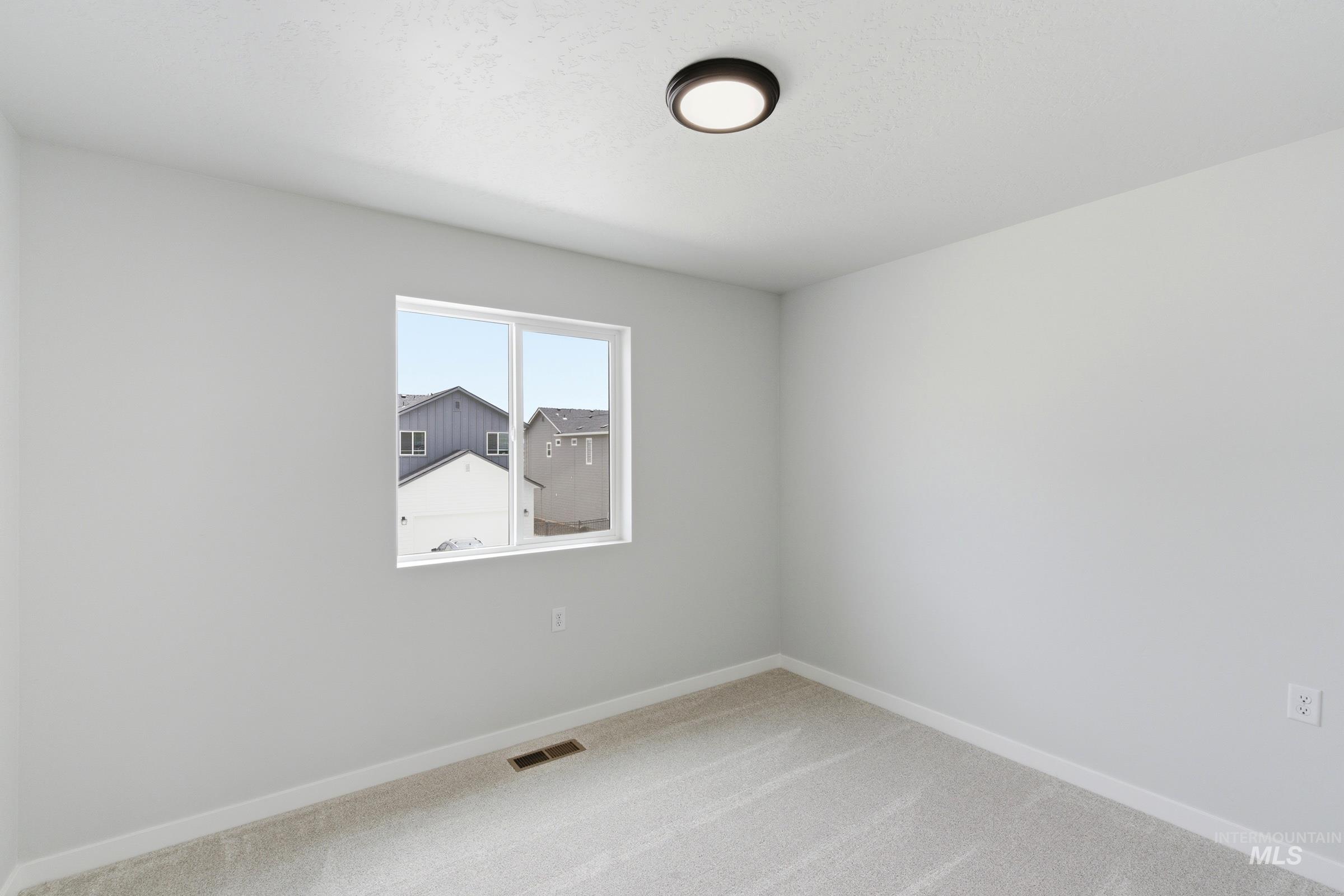 6757 S Spindlebush Ave, Boise, Idaho 83709, 3 Bedrooms, 2.5 Bathrooms, Residential For Sale, Price $429,990,MLS 98989370