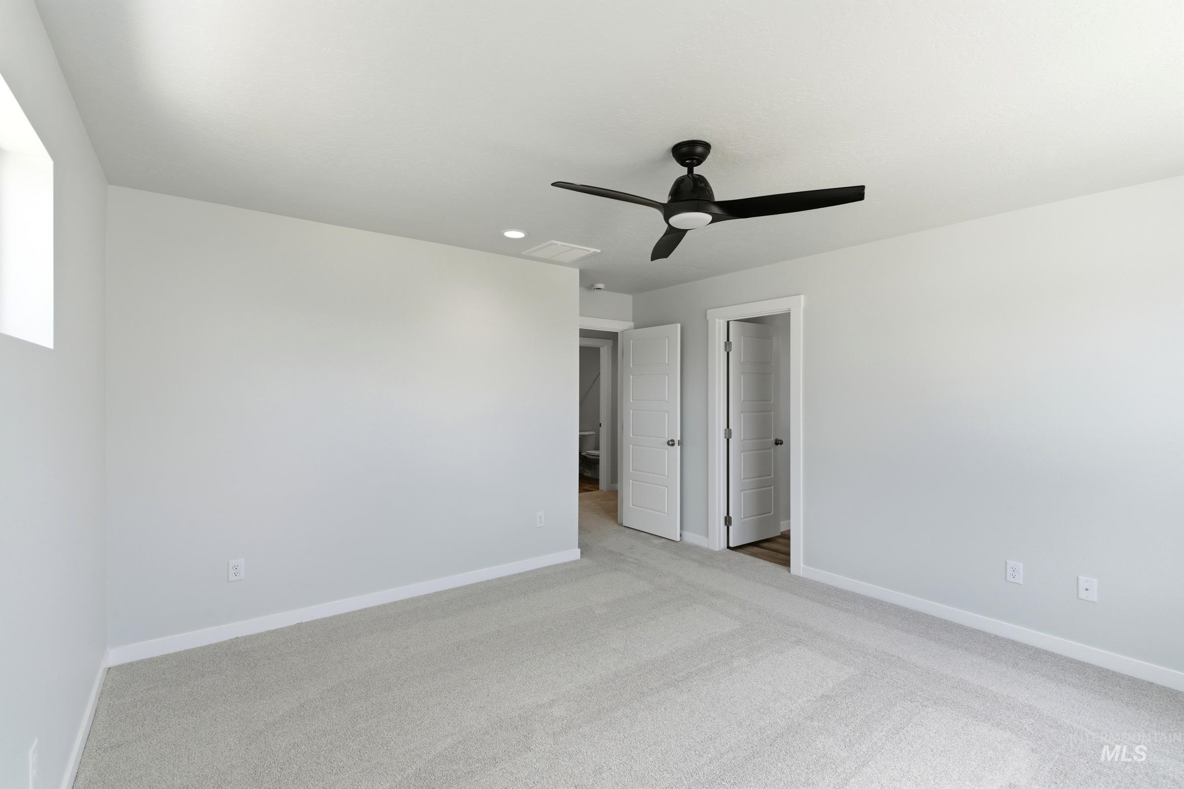 6757 S Spindlebush Ave, Boise, Idaho 83709, 3 Bedrooms, 2.5 Bathrooms, Residential For Sale, Price $429,990,MLS 98989370