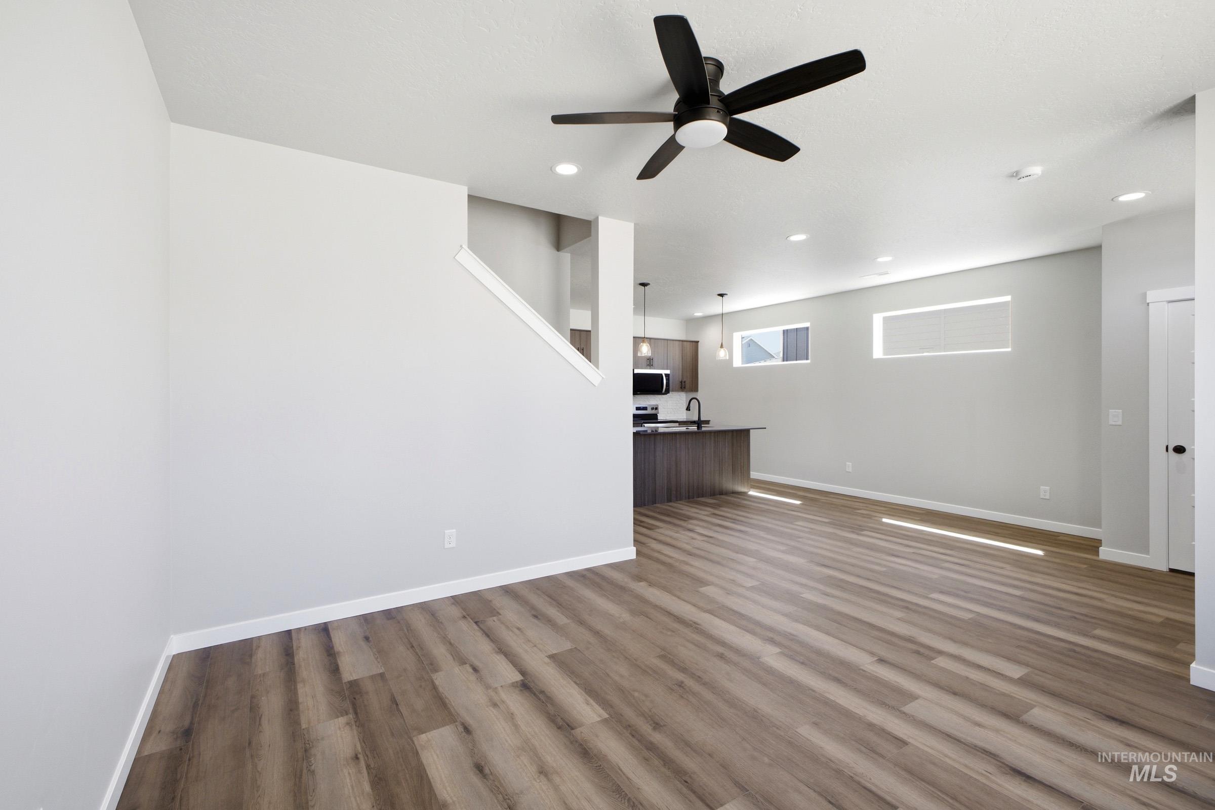 6773 S Spindlebush Ave, Boise, Idaho 83709, 3 Bedrooms, 2.5 Bathrooms, Residential For Sale, Price $426,990, 98989372