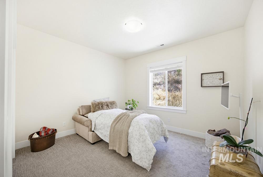 2244 W Hill Terrace Ln, Boise, Idaho 83702, 3 Bedrooms, 2.5 Bathrooms, Residential For Sale, Price $599,900, 98989379