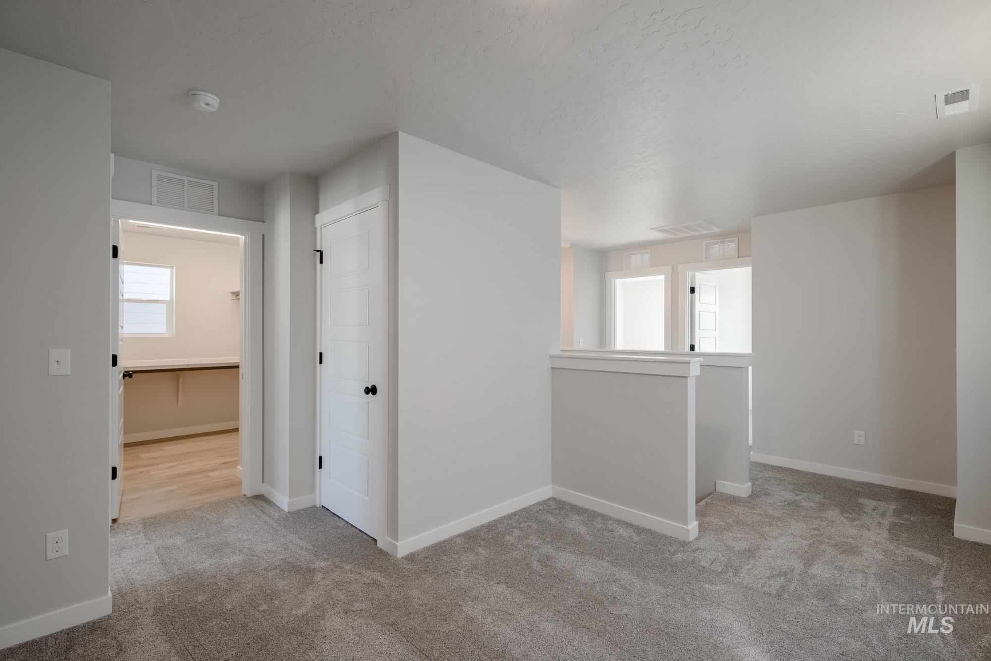 1515 W Braden Dr, Meridian, Idaho 83642, 3 Bedrooms, 2.5 Bathrooms, Residential For Sale, Price $469,990,MLS 98989384