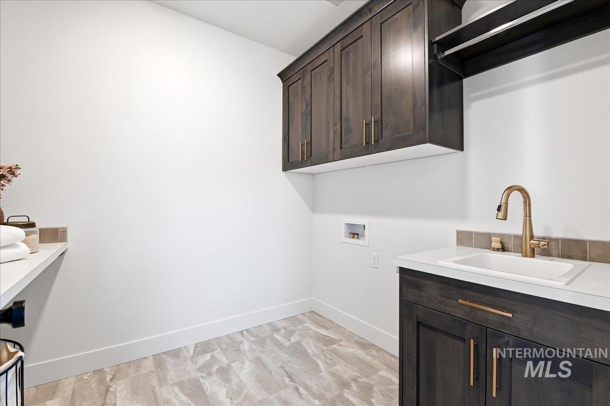 1156 W Eiger Dr, Nampa, Idaho 83686, 4 Bedrooms, 3.5 Bathrooms, Residential For Sale, Price $694,900,MLS 98989386
