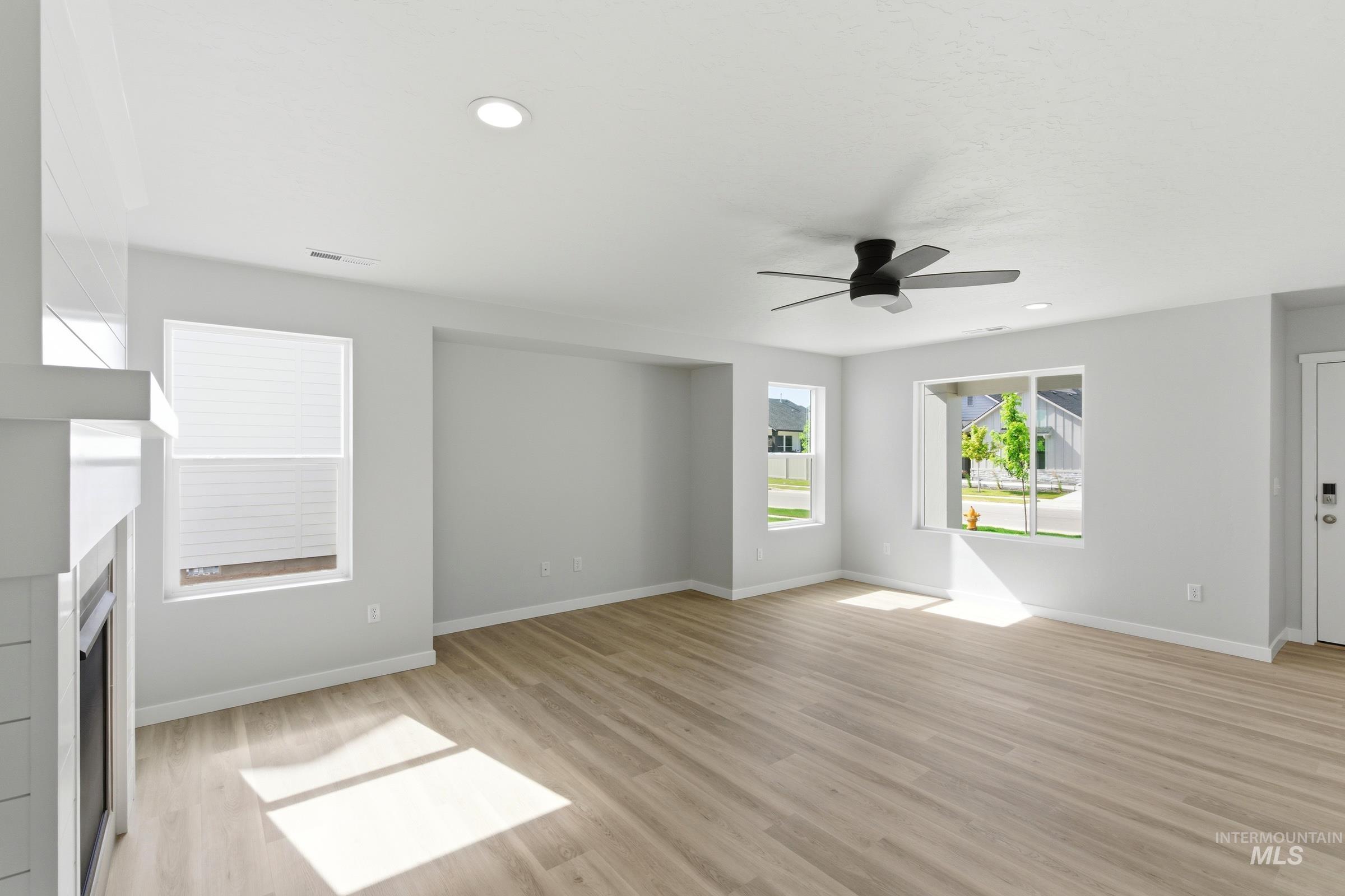 3642 E Jamestown Dr, Nampa, Idaho 83686, 5 Bedrooms, 2.5 Bathrooms, Residential For Sale, Price $509,990,MLS 98989392