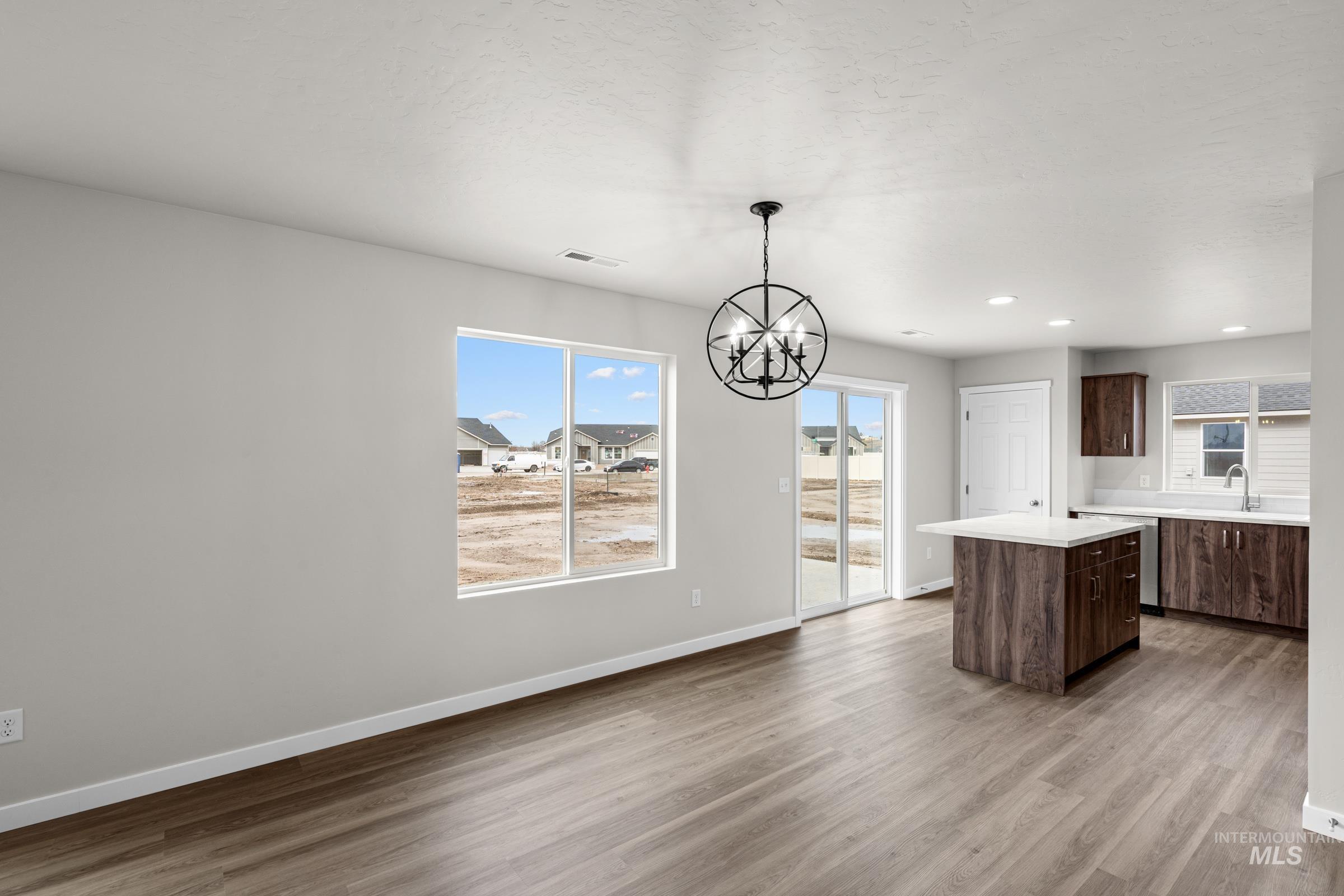 3624 E Jamestown Dr, Nampa, Idaho 83686, 4 Bedrooms, 2.5 Bathrooms, Residential For Sale, Price $444,990, 98989393
