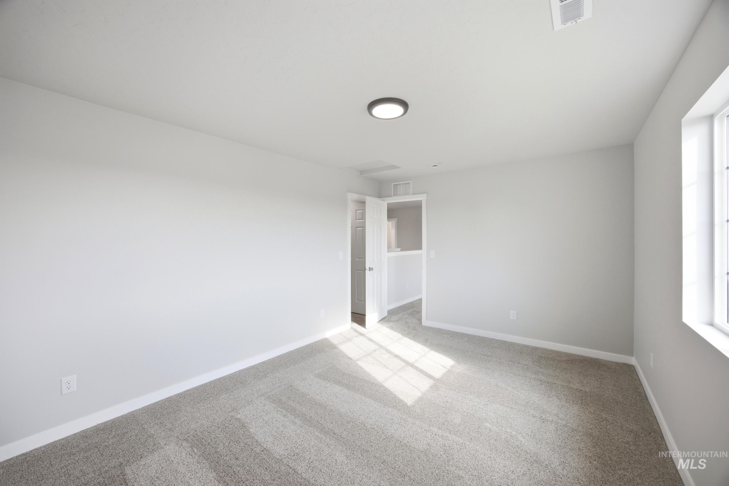 3381 E Red Maple Ct, Nampa, Idaho 83686, 5 Bedrooms, 2.5 Bathrooms, Residential For Sale, Price $499,990,MLS 98989396