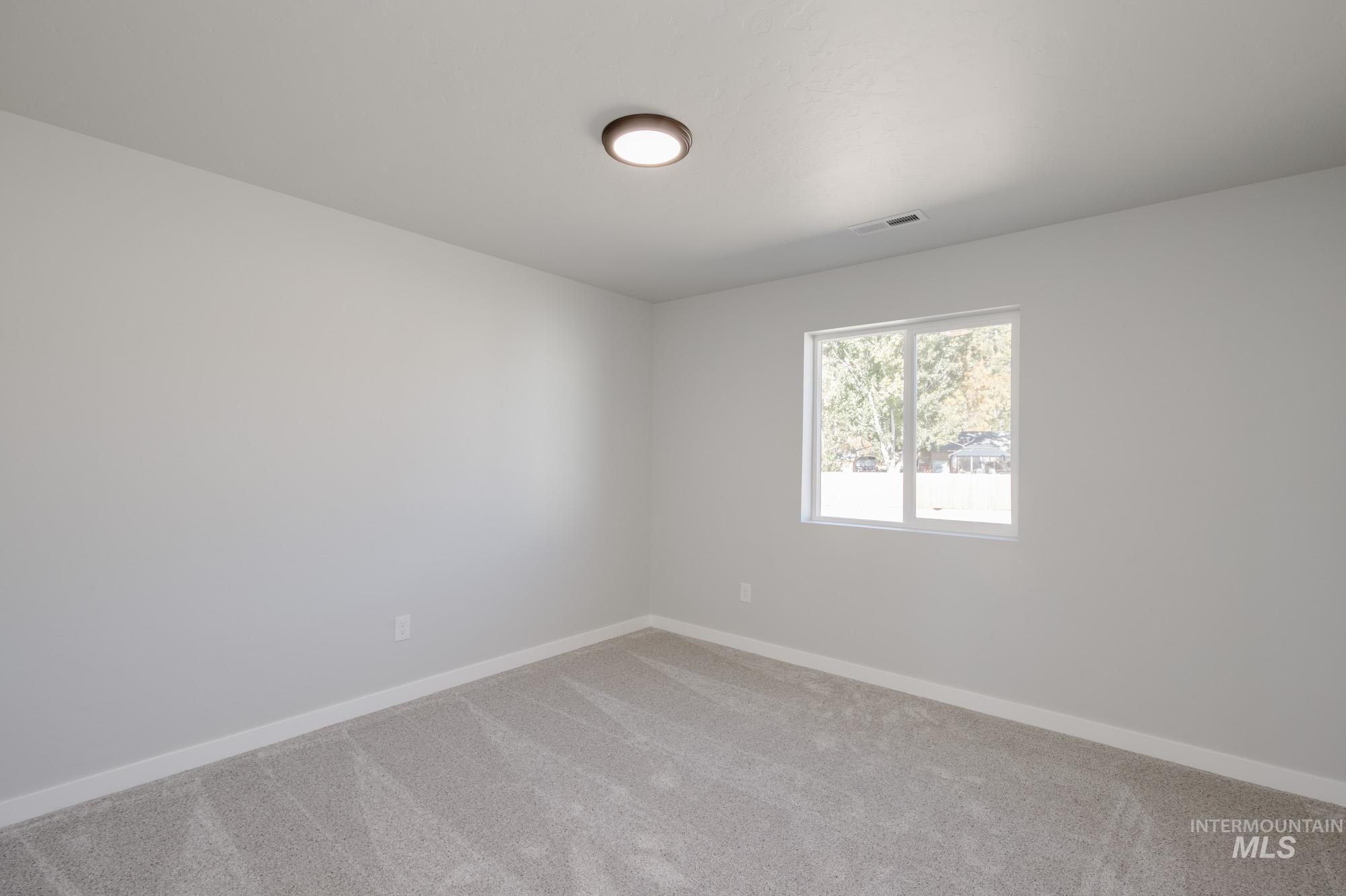 3381 E Red Maple Ct, Nampa, Idaho 83686, 5 Bedrooms, 2.5 Bathrooms, Residential For Sale, Price $499,990,MLS 98989396